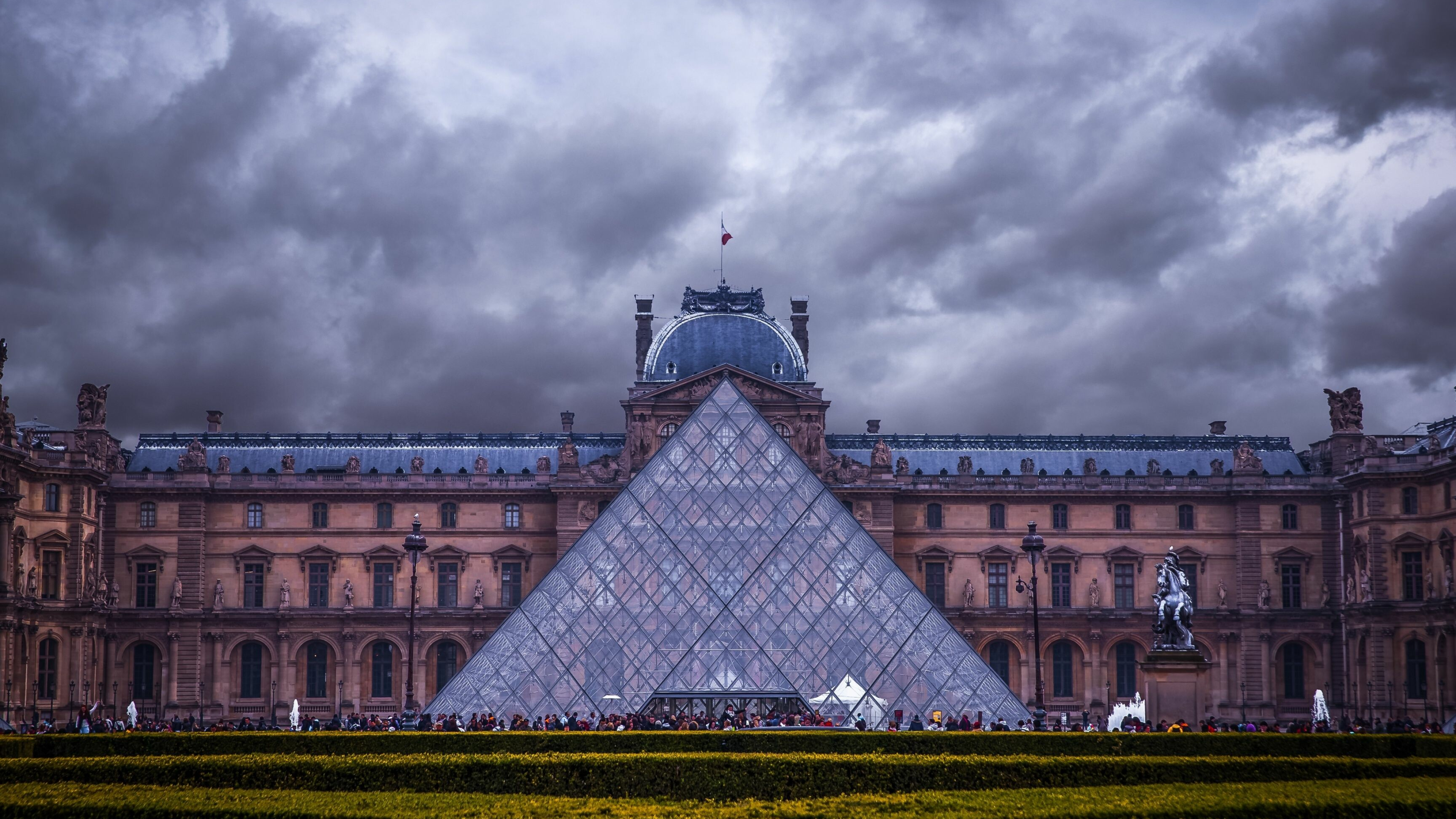 France: Louvre, A country primarily located in Western Europe. 3840x2160 4K Background.