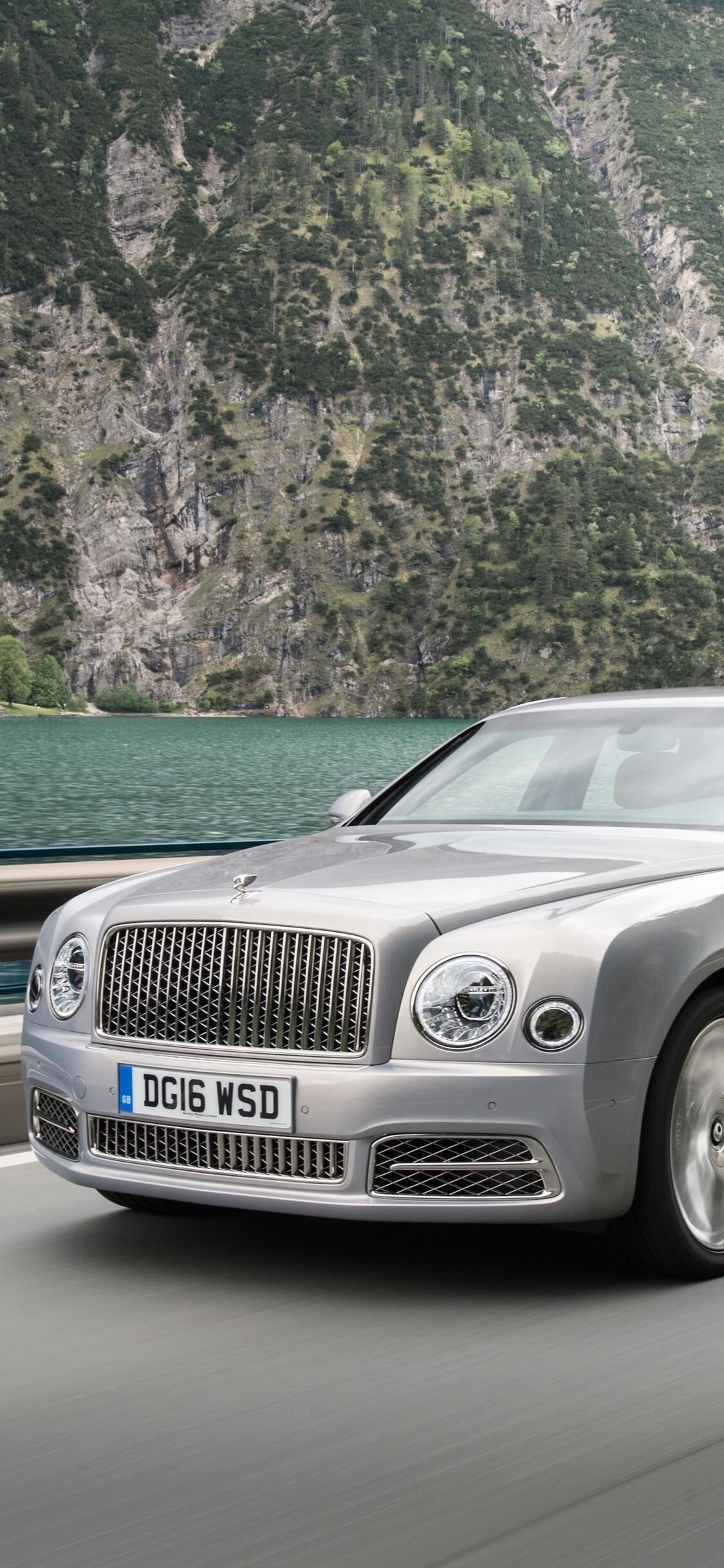 Bentley Mulsanne, 2017 iPhone wallpapers, Premium luxury, Classic design, 1130x2440 HD Phone