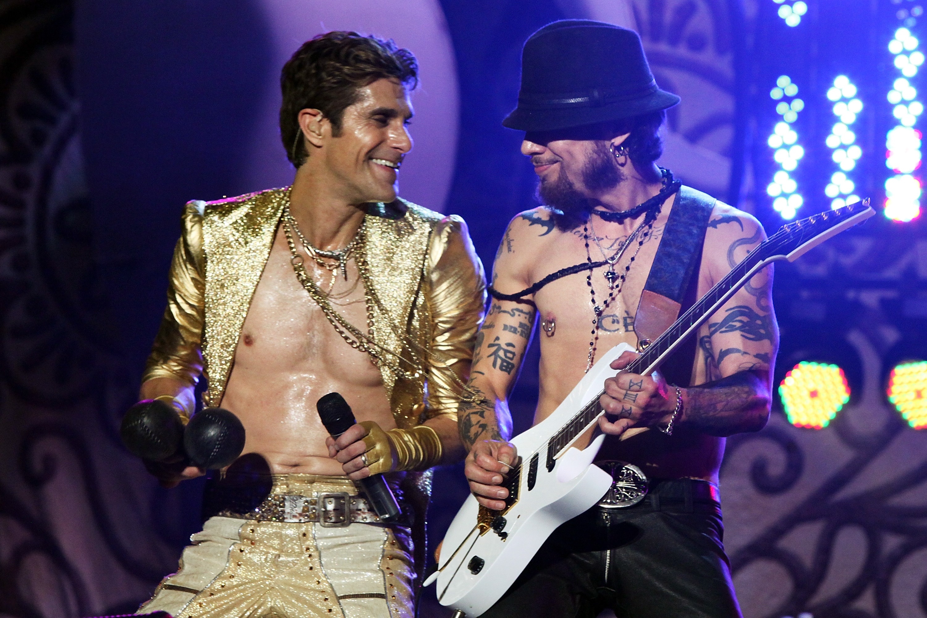 Jane's Addiction, Perry Farrell's influence, Contributions to rock music, Music legend, 3000x2000 HD Desktop