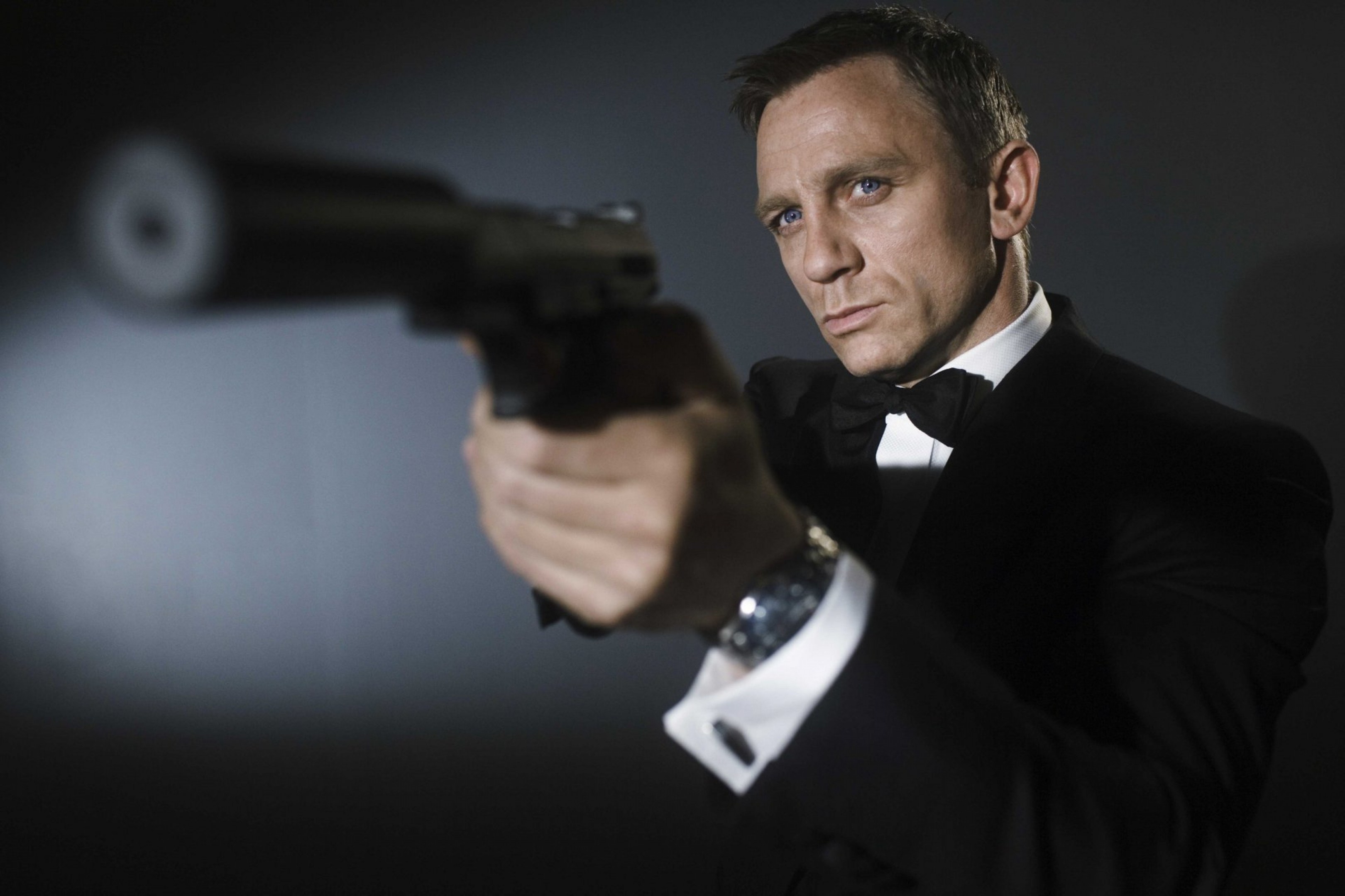 James Bond, Daniel Craig, Agent Gun, 3240x2160 HD Desktop