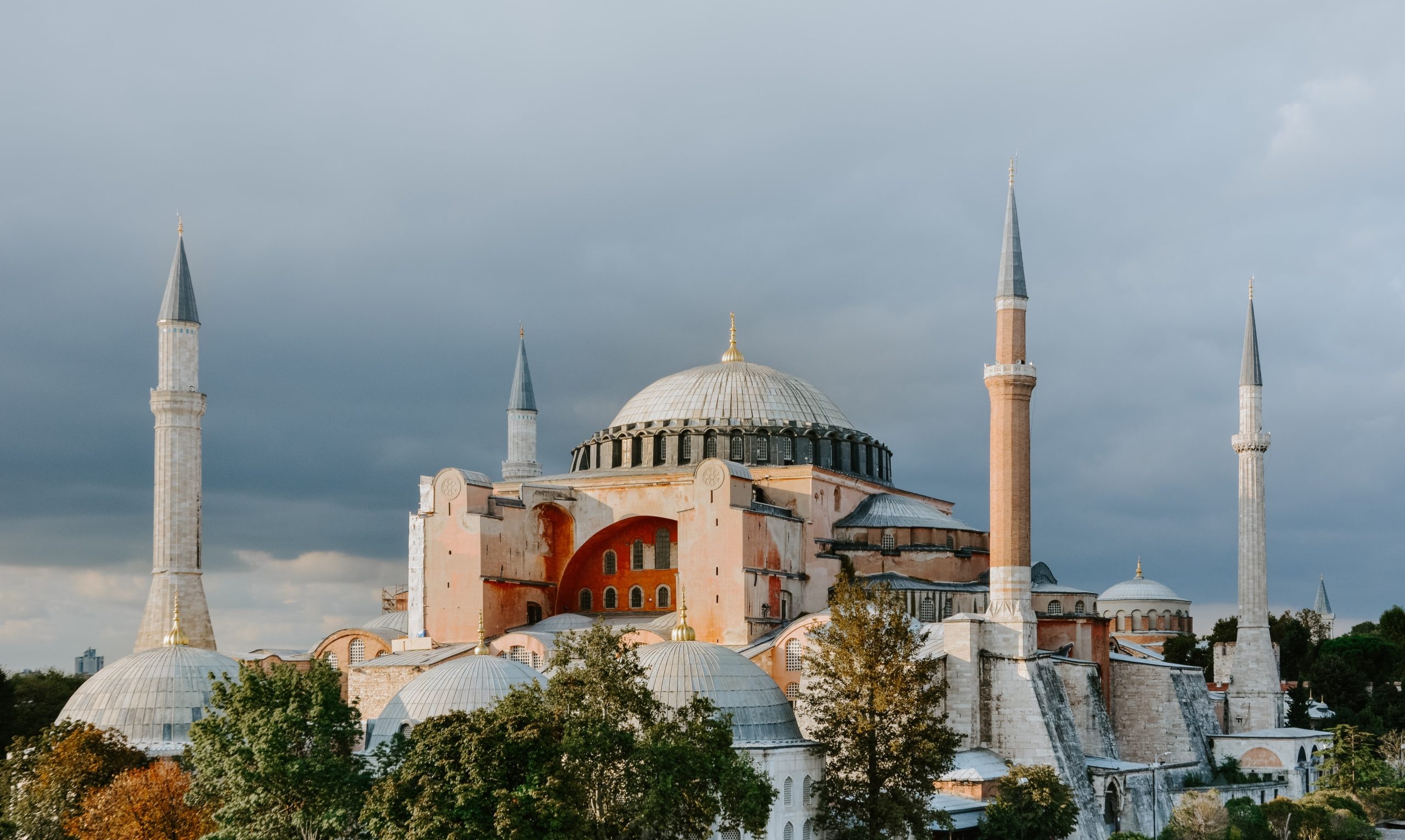 Hagia Sophia, Symbol of power, Neo-Ottomanism, Turkish heritage, 2560x1540 HD Desktop