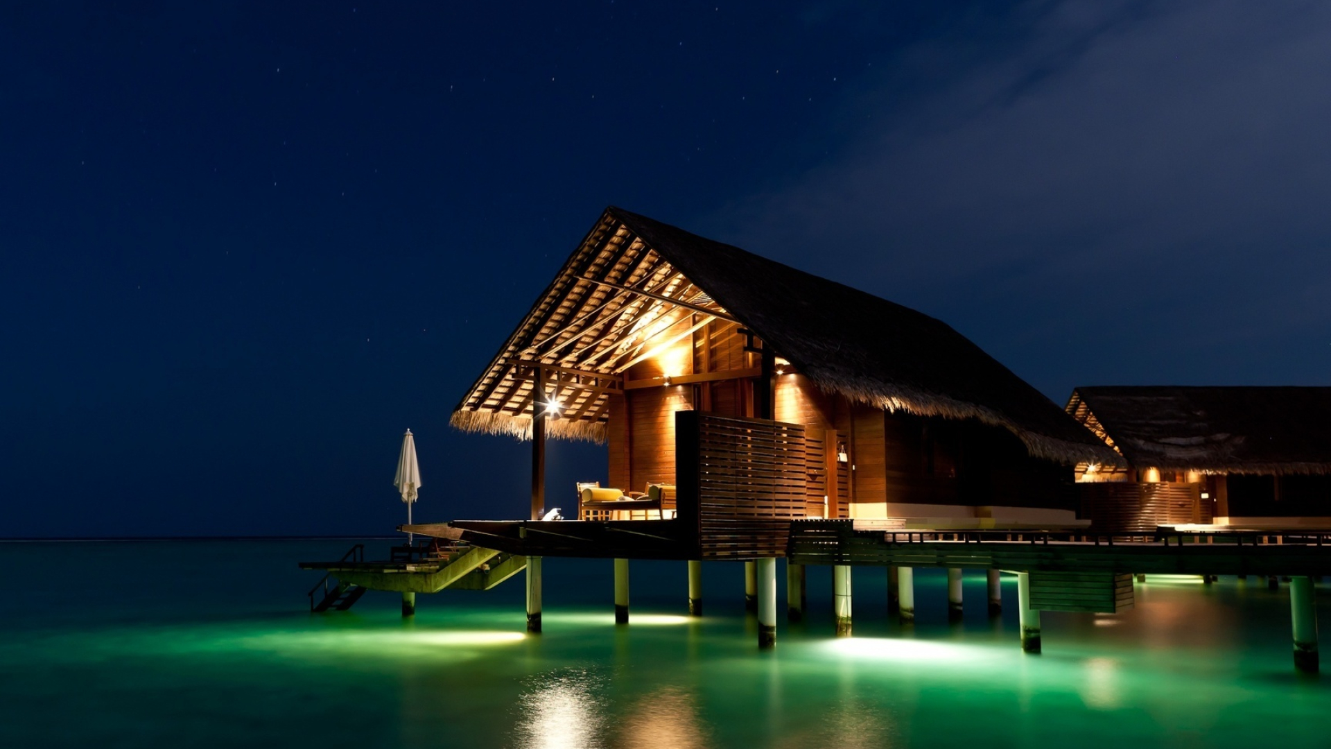 Bungalow: Overwater house at night, Magnificent ocean landform and night sky. 1920x1080 Full HD Background.