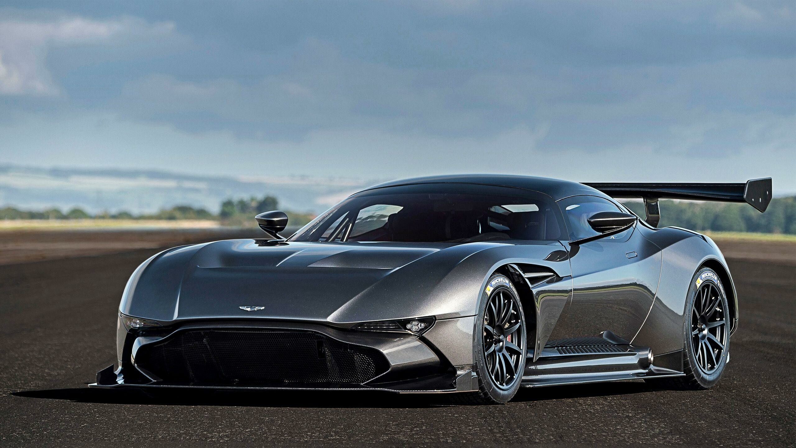 Aston Martin: AM Vulcan, A two-door, two-seat, high-performance lightweight track-only car launched in 2015. 2560x1440 HD Background.