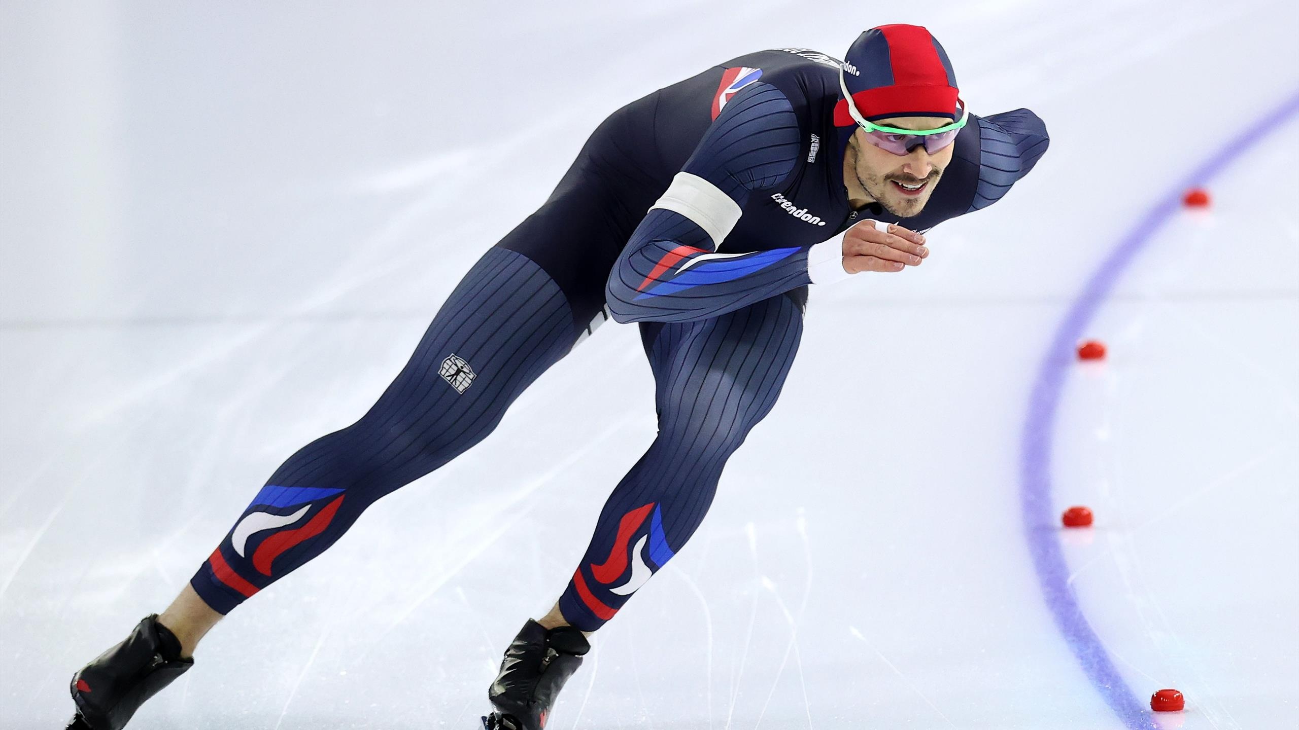 Speed Skating, Beijing Winter Olympics, Rules, Stripes on Tights, 2560x1440 HD Desktop