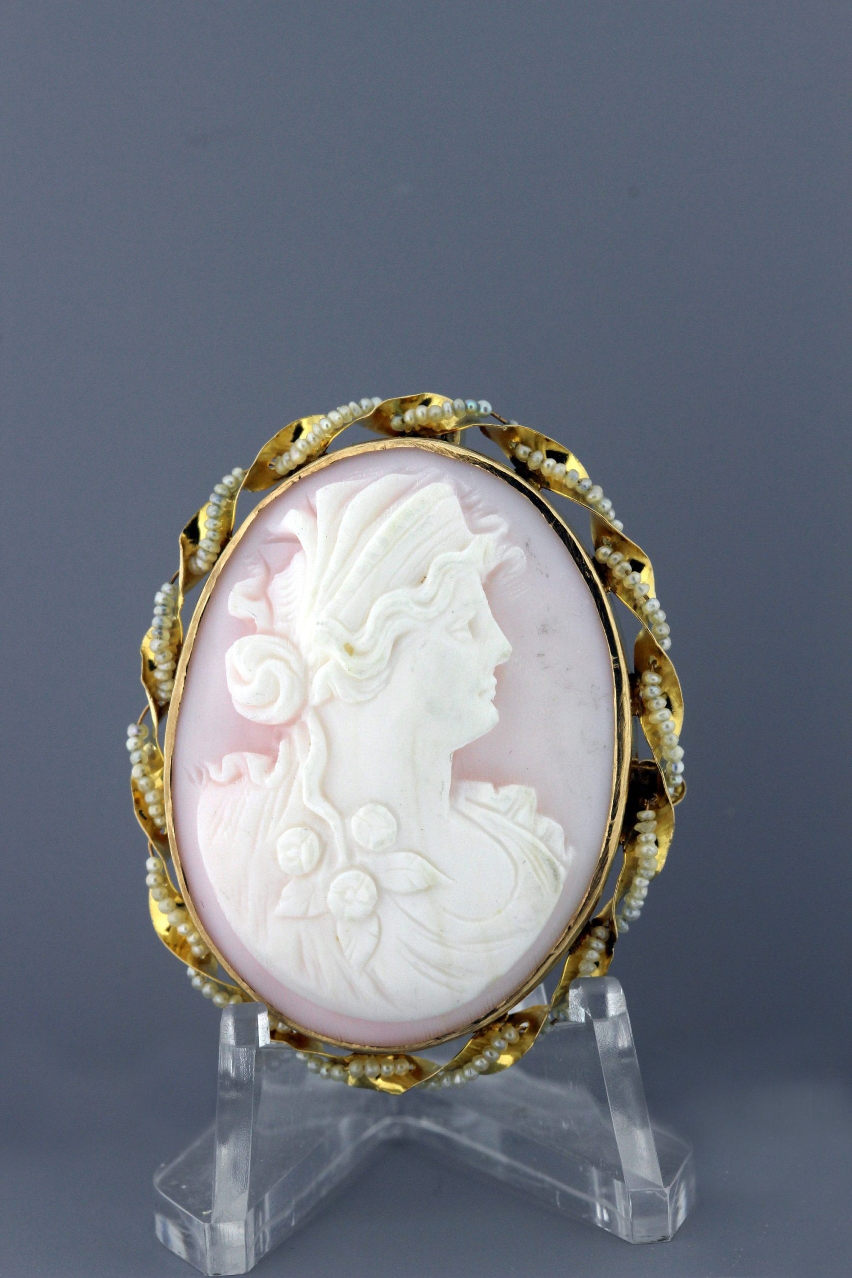 Cameo Brooch, 10k yellow gold, Vintage, 1710x2560 HD Phone
