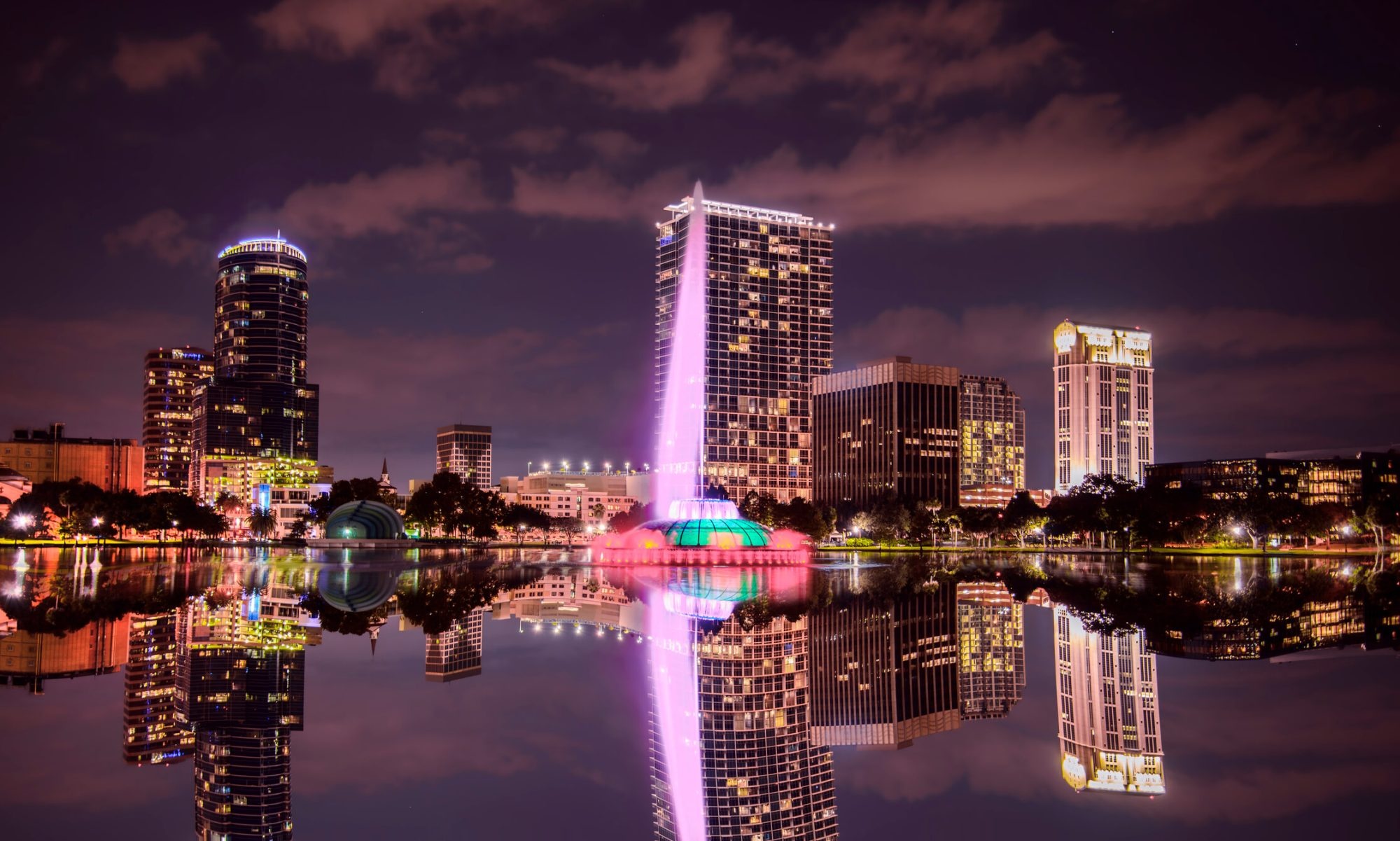 Orlando Skyline, Things to do in Orlando, Beyond the mouse, Southern charm, 2000x1210 HD Desktop