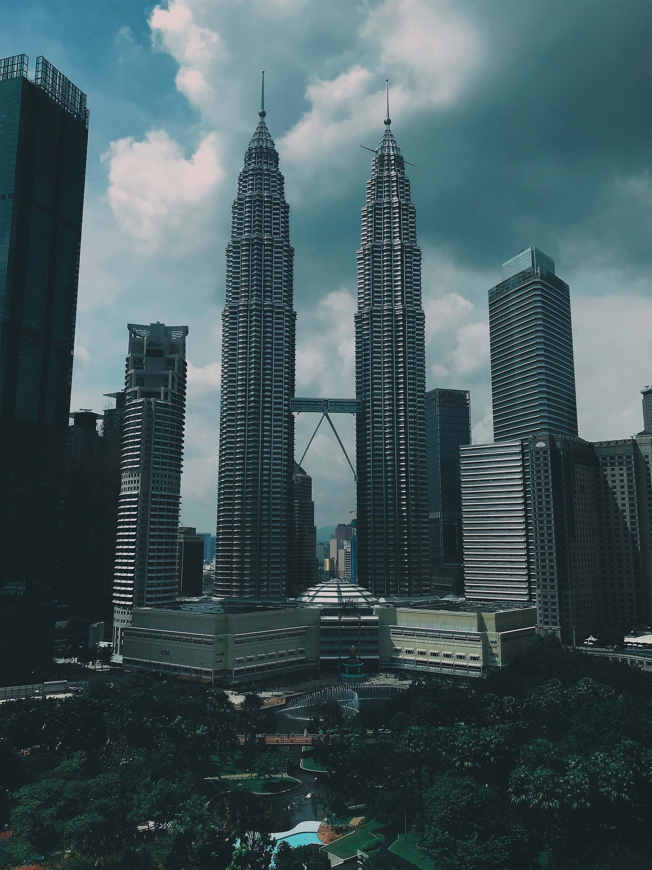 Malaysia Travels, Petronas Twin Towers, High Rise Image, 2130x2830 HD Handy