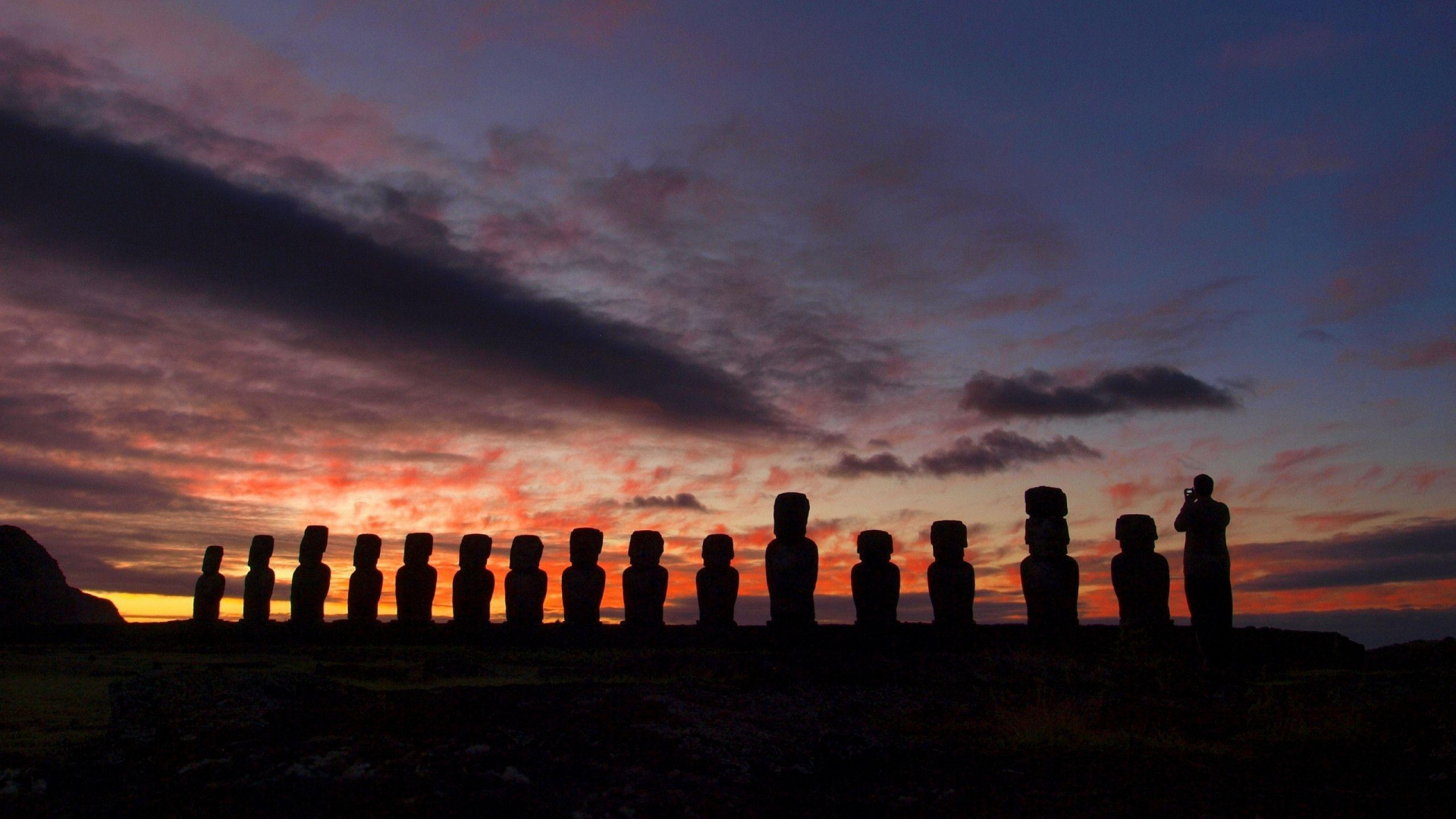 Dynamic Easter Island wallpapers, Immerse in nature, High-resolution images, Memorable landscapes, 1920x1080 Full HD Desktop