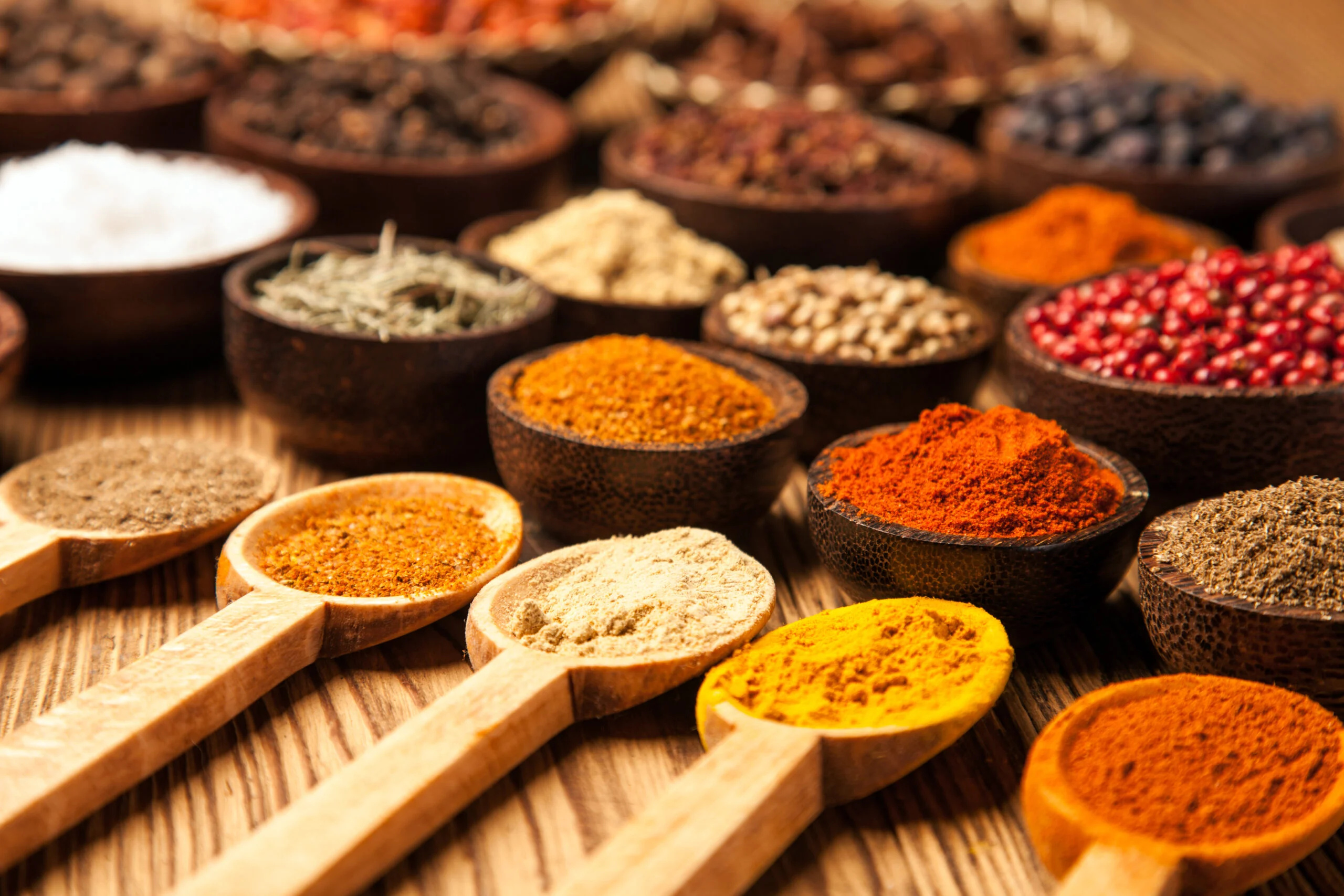 Spices: A mixture of peppers, Cumin, Adding taste or flavor to food. 2560x1710 HD Background.