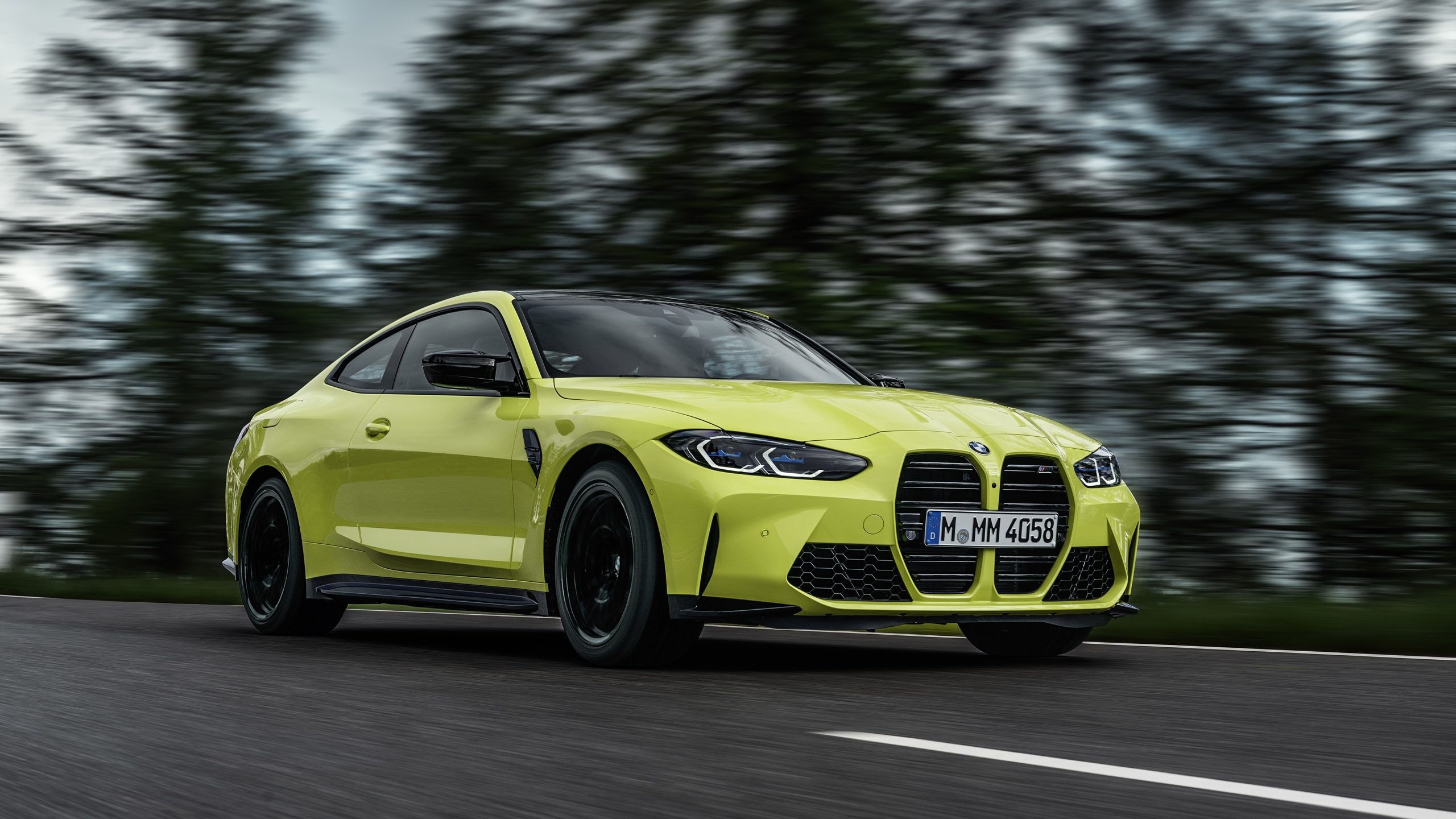 BMW M4, Auto competition, Impressive wallpapers, 2560x1440 HD Desktop