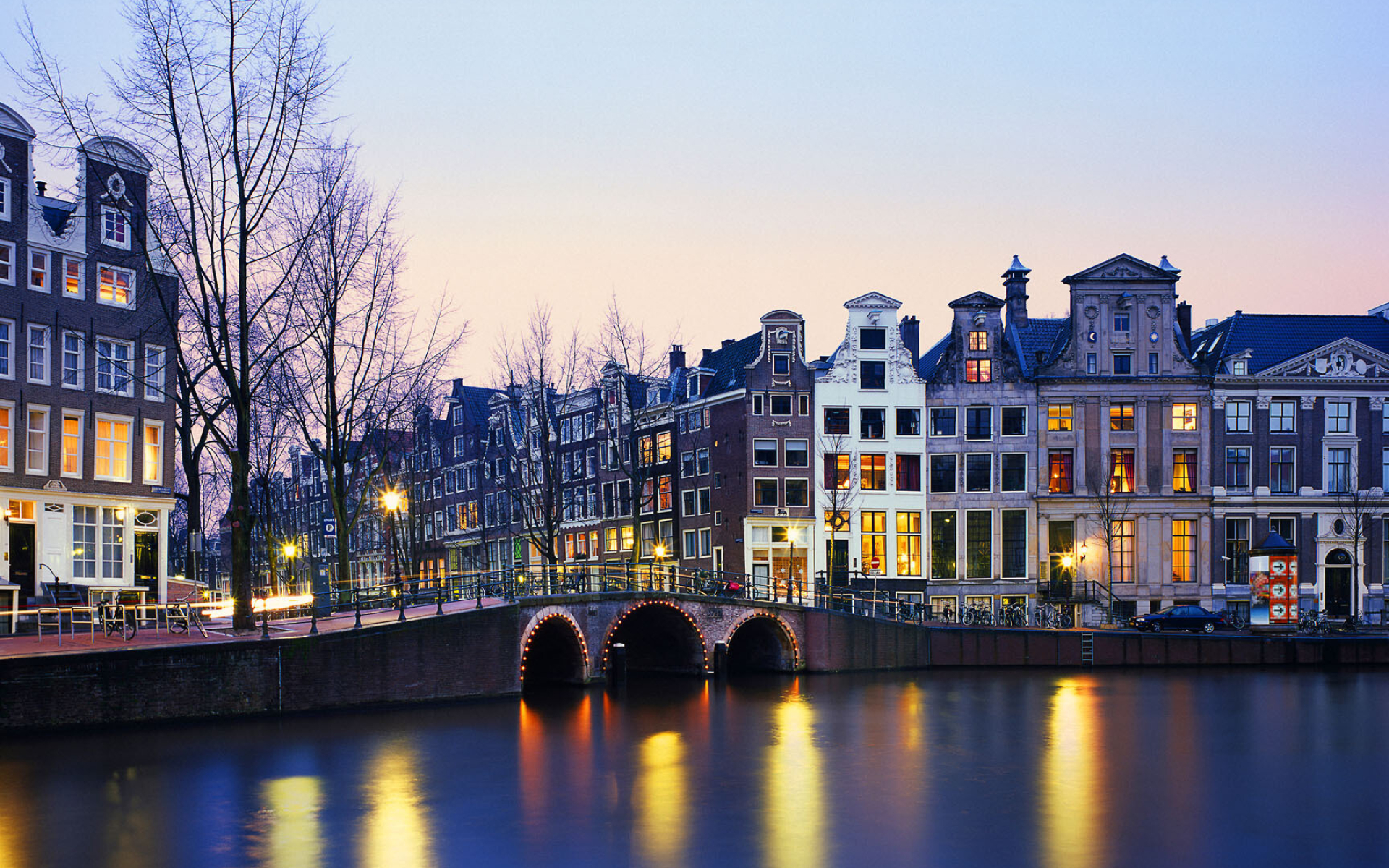 Amsterdam: The three main canals, Herengracht, Prinsengracht and Keizersgracht, Dutch city. 1920x1200 HD Wallpaper.