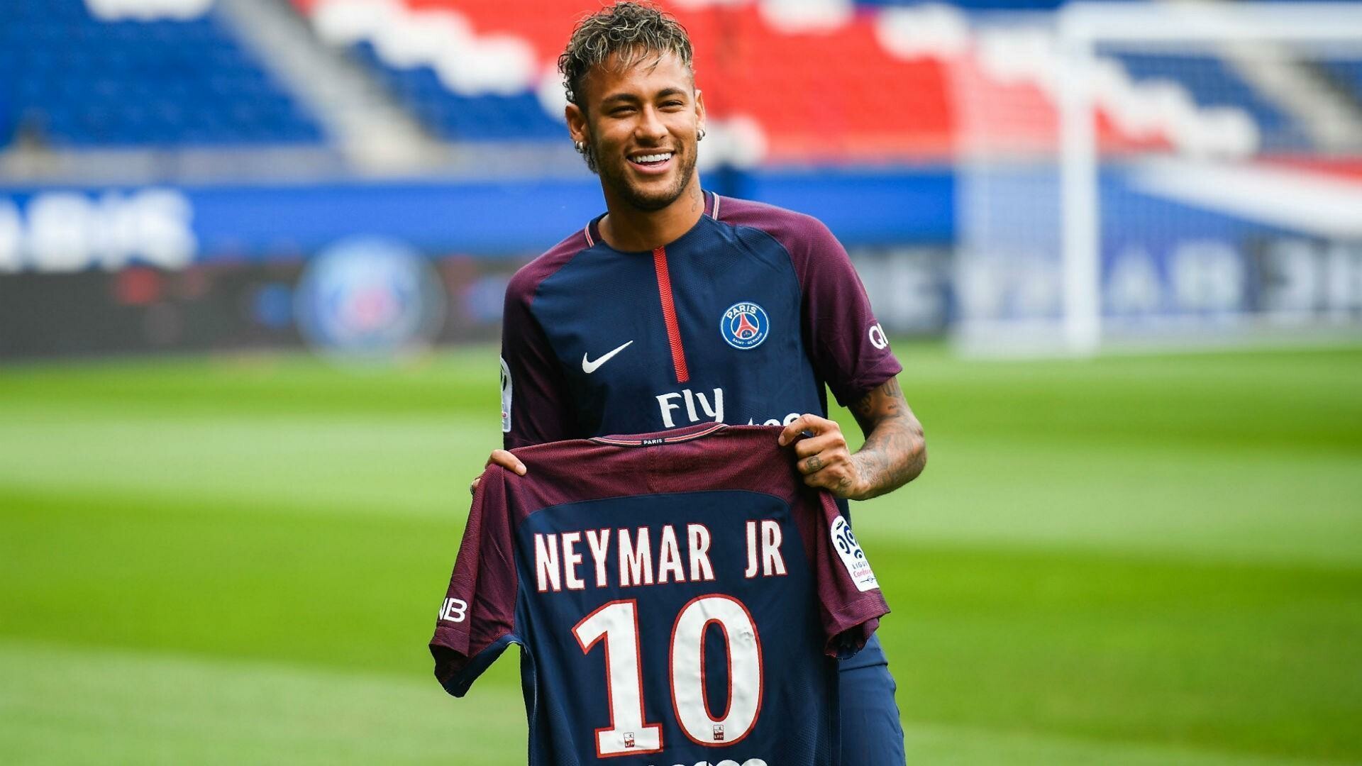 Neymar: PSG, He made his debut for Les Rouge-et-Bleu on 13 August 2017. 1920x1080 Full HD Background.