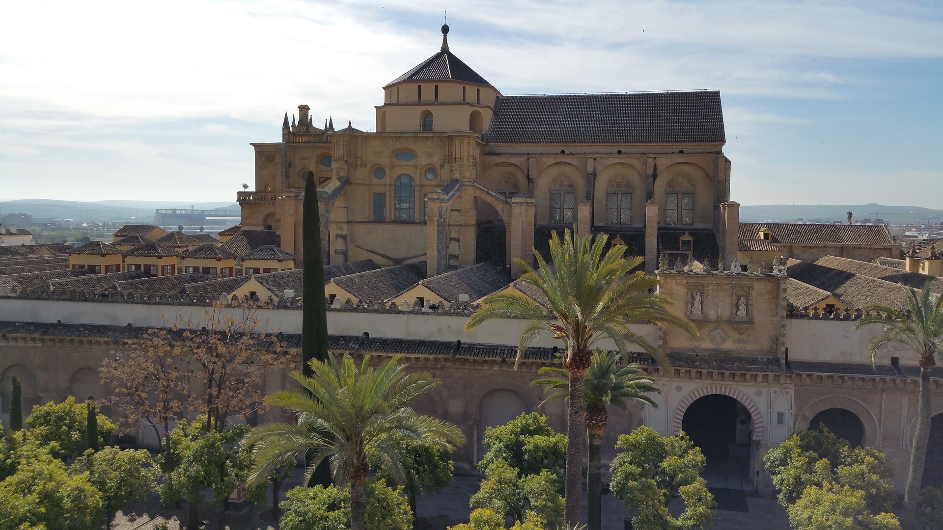 Erkundung der Mezquita-Catedral de Córdoba, 1920x1080 Full HD Desktop