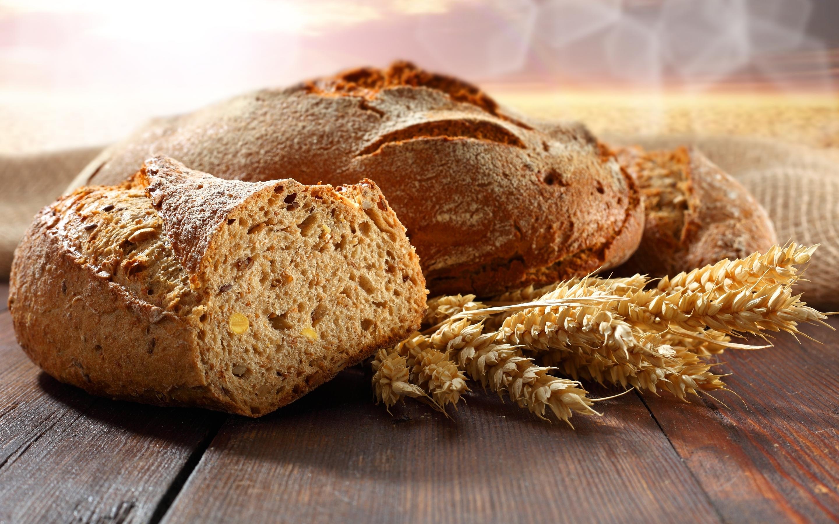 High definition bread, Appetizing display, Close-up shot, Yummy wallpaper, 2880x1800 HD Desktop