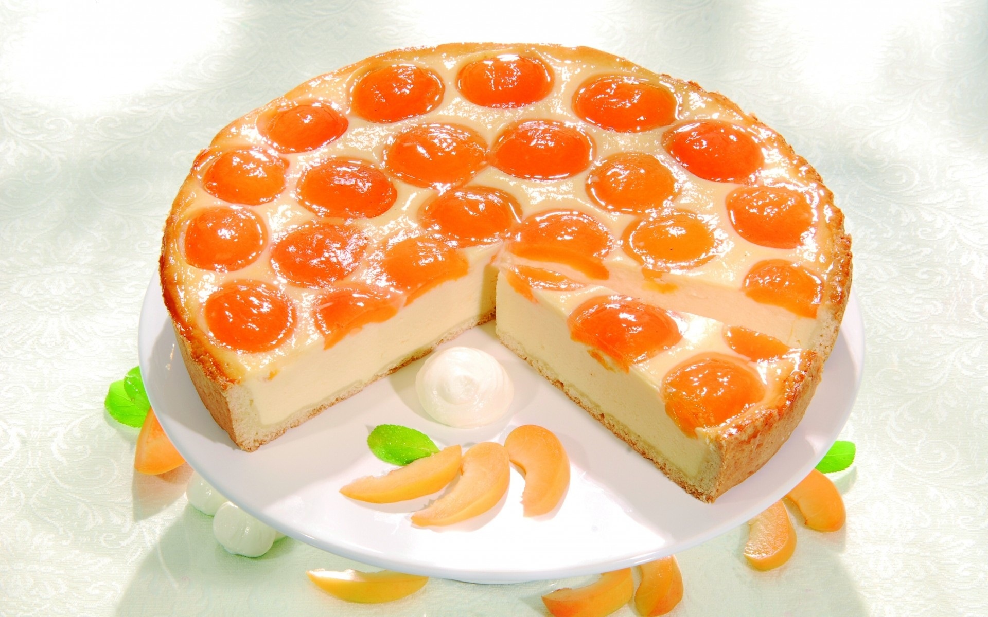Cheesecake: Tastes good with all kinds of toppings. 1920x1200 HD Background.