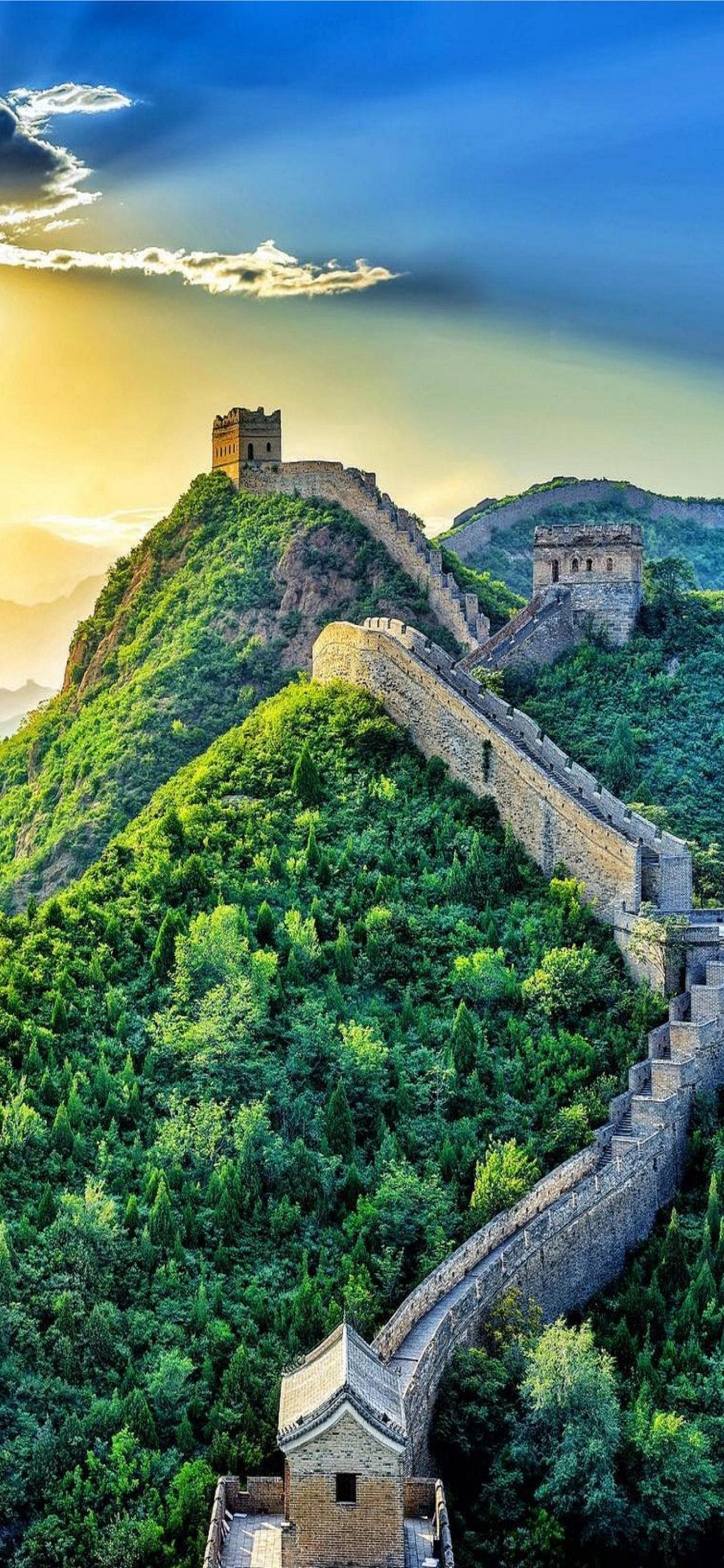 Great Wall of China: A series of fortifications built in strategic locations along the country's borders. 1190x2560 HD Background.