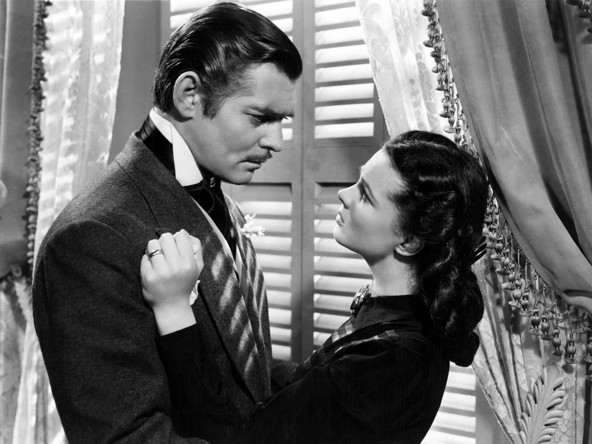 Gone with the Wind: The highest-earning film made up to that point, Rhett and Scarlett. 1920x1440 HD Wallpaper.
