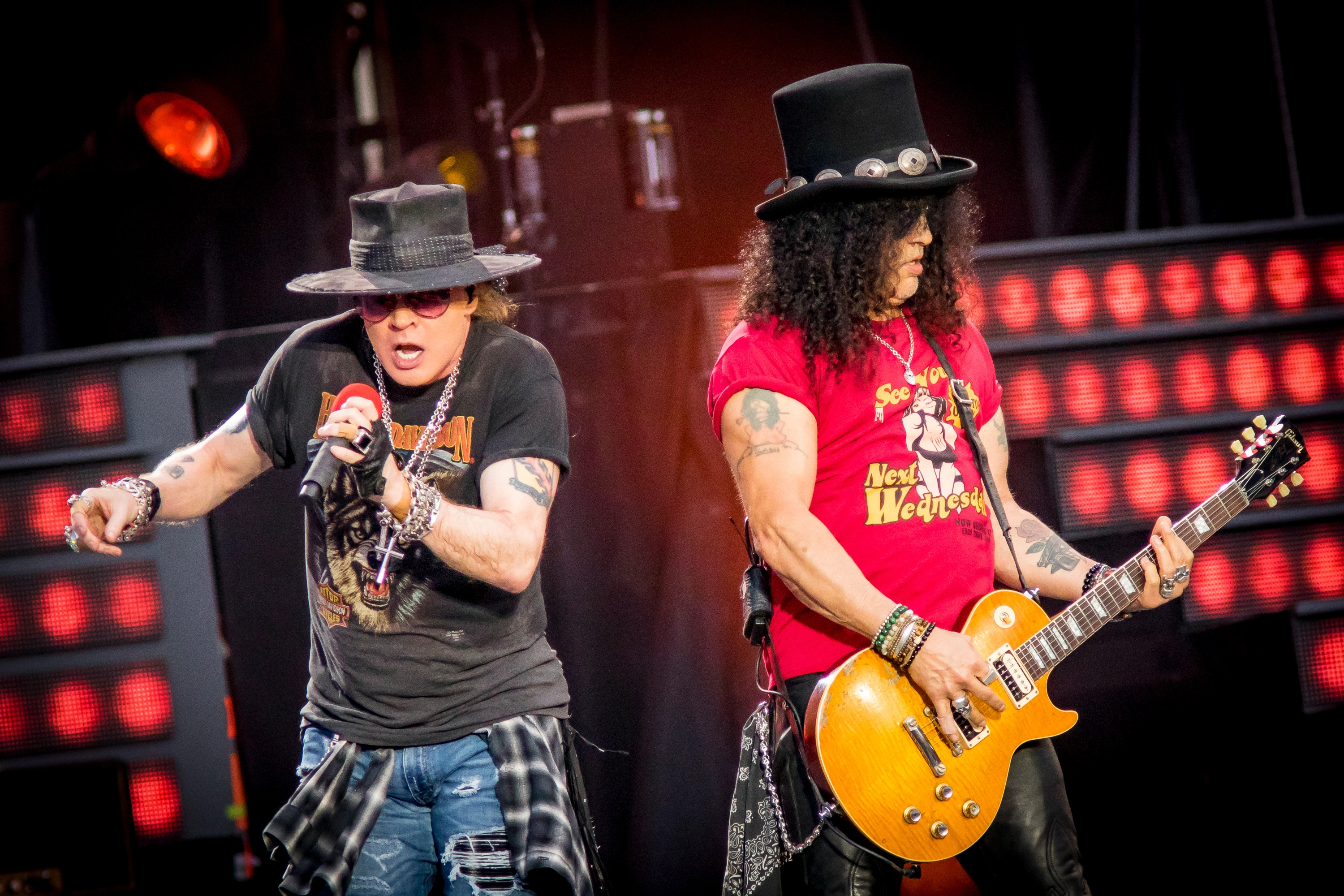 Guns N' Roses, Slash's confirmation, New music arrival, Fans' delight, 3000x2000 HD Desktop