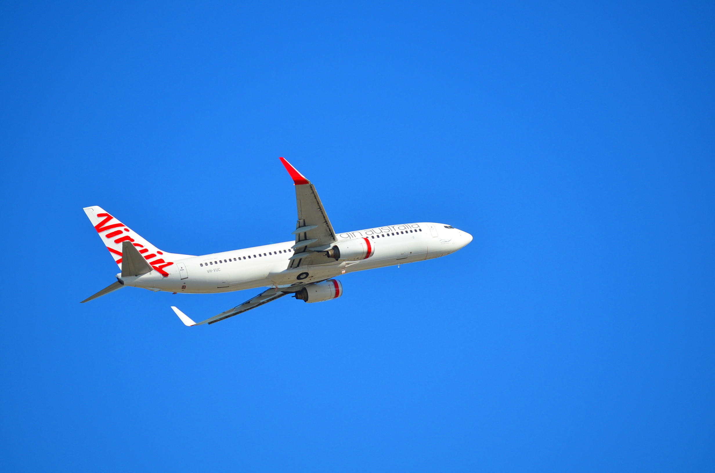Virgin Australia Boeing 737, Sydney Airport, Aerial photography, 2470x1640 HD Desktop