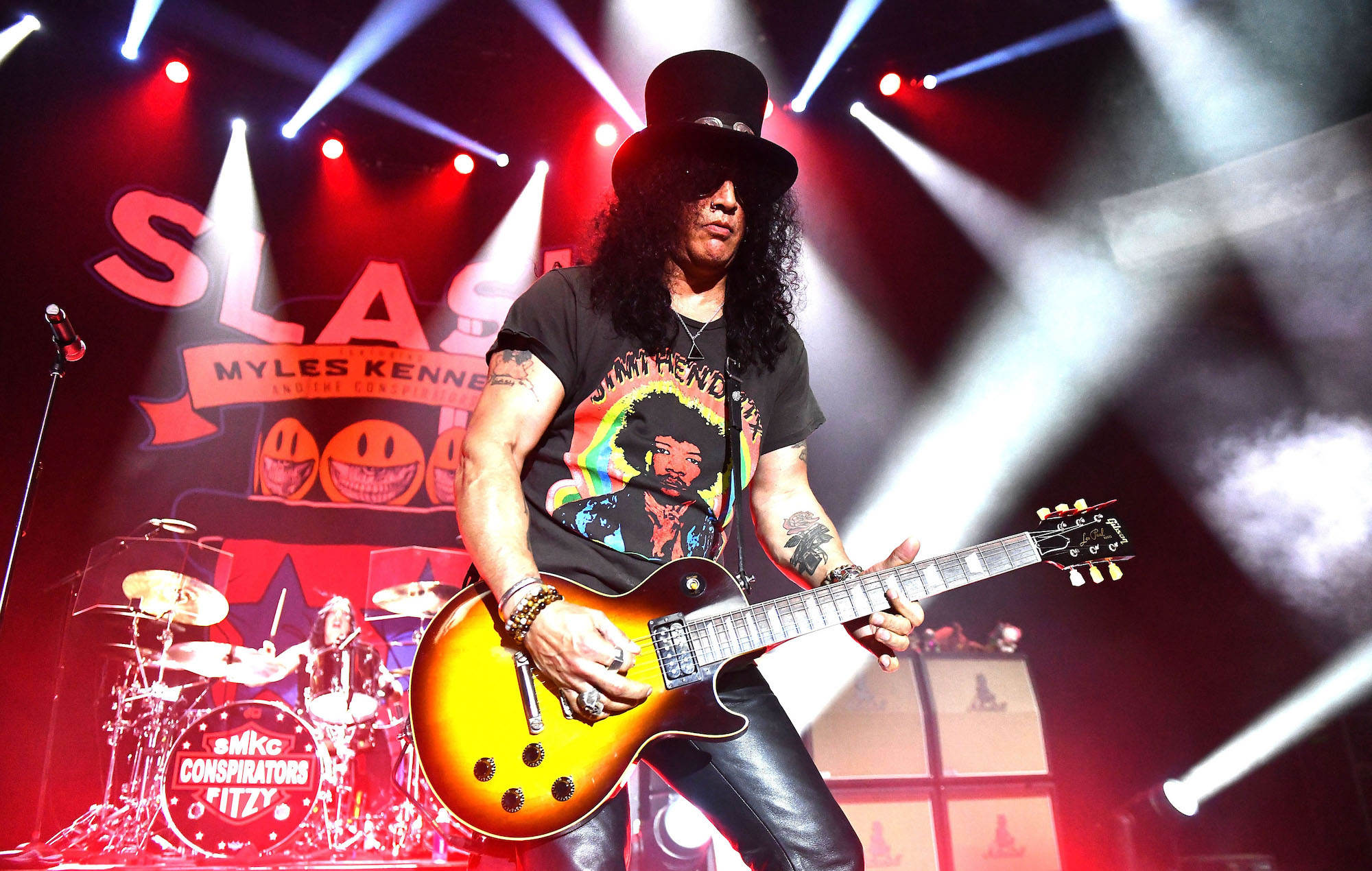 Guns N' Roses, Slash's confirmation, New music on the horizon, Fans' anticipation, 2000x1270 HD Desktop