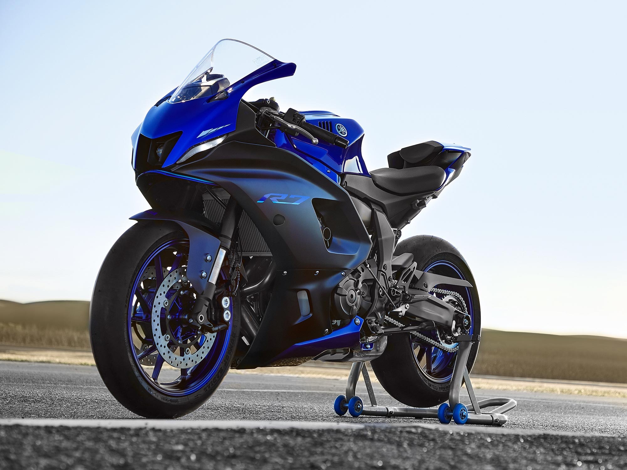 Yamaha YZF-R7, 2022 model, Preview, Excitement for motorcyclists, 2000x1500 HD Desktop