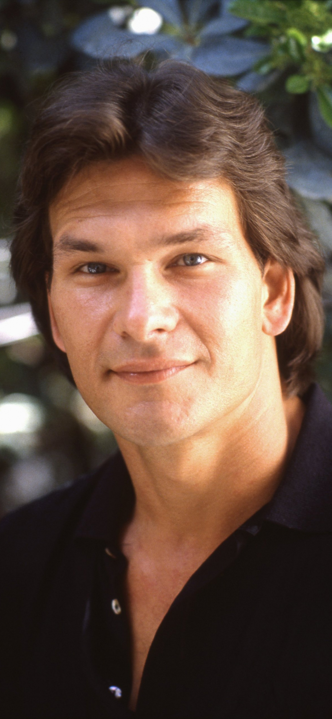 Patrick Swayze, Movie star, High quality wallpapers, Desktop and mobile, 1130x2440 HD Handy