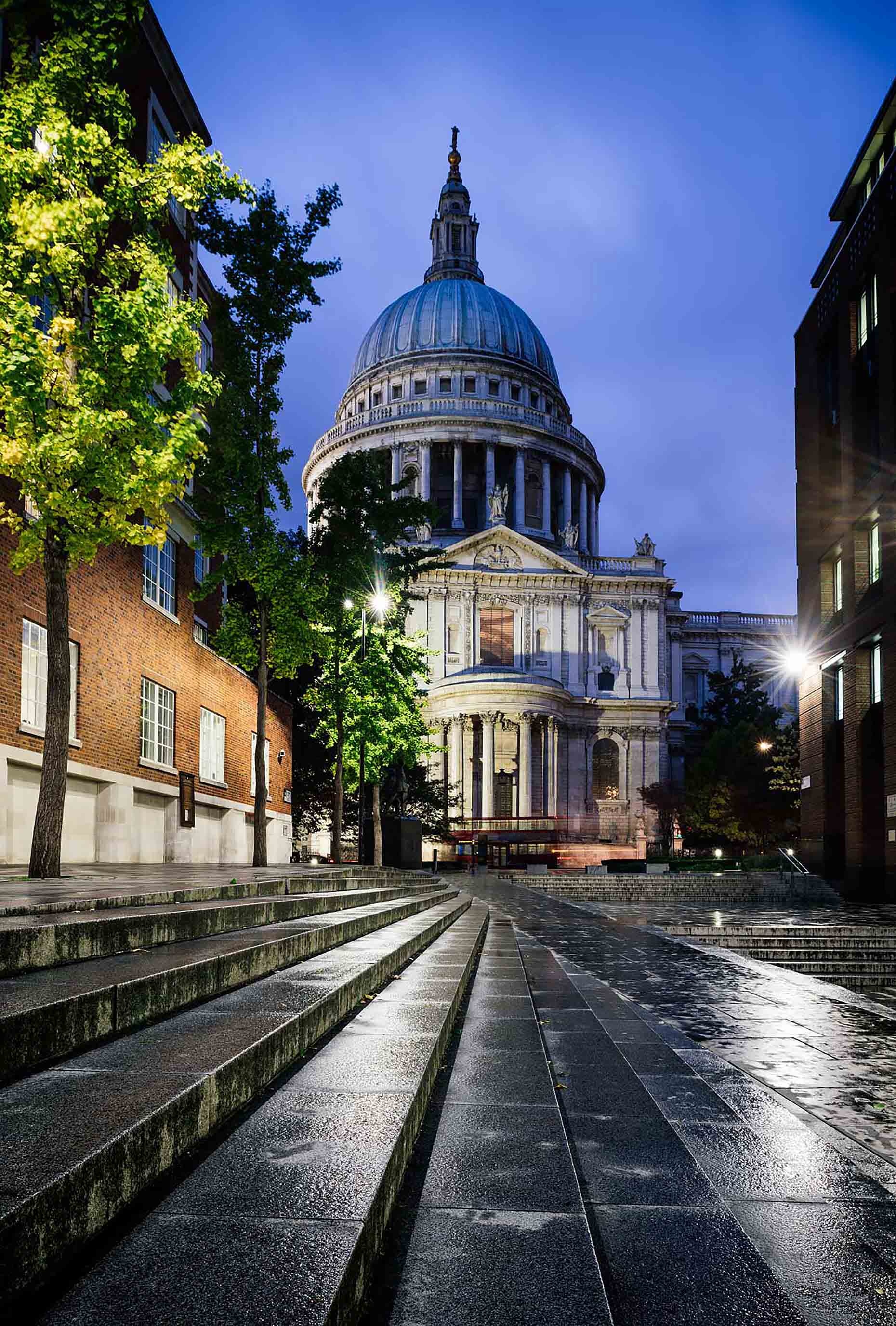 St. Paul's Cathedral, Exterior architecture, Night view, London city, 1860x2760 HD Phone