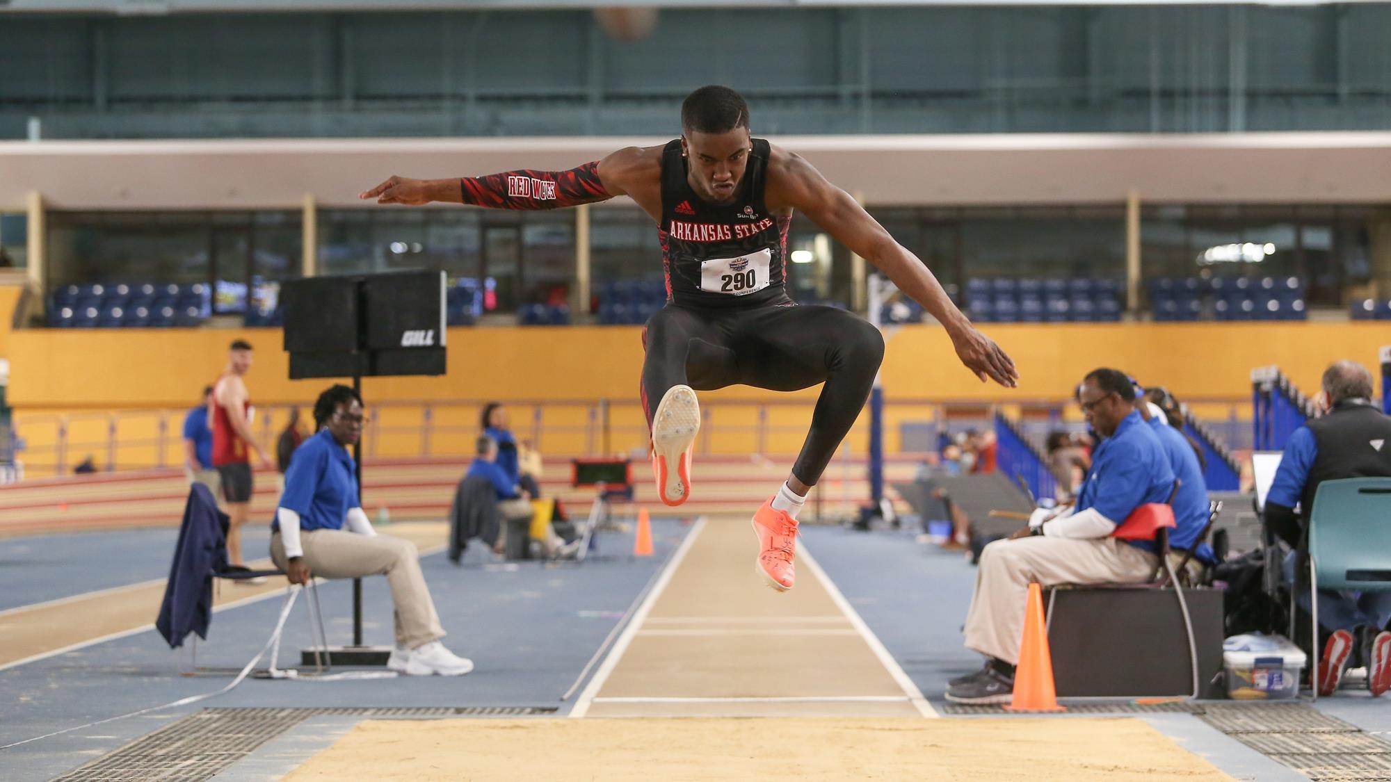 Long Jump: Carter Shell, Track and field, Arkansas State University, An athletic event. 2000x1130 HD Background.