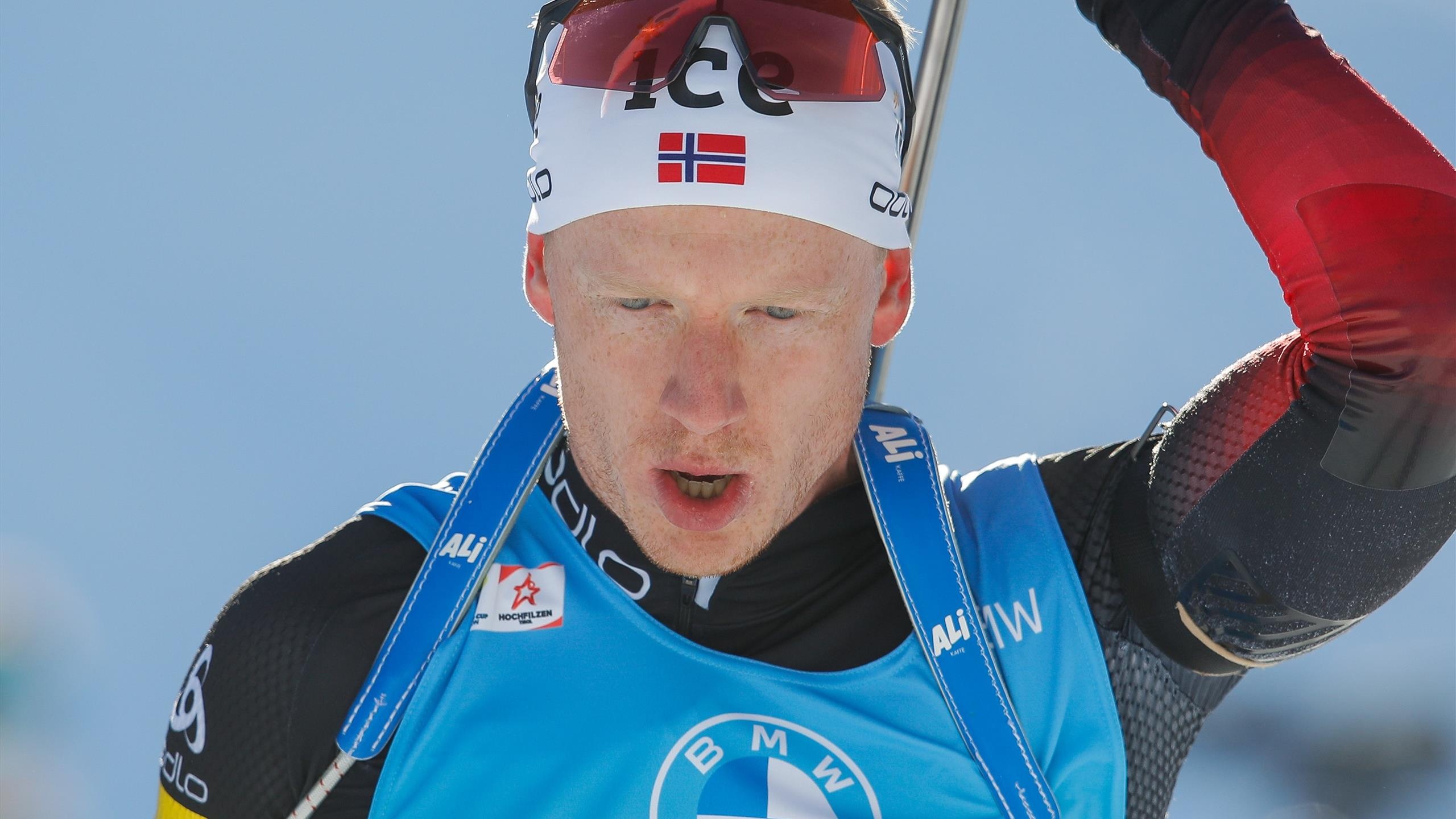 Johannes Thingnes, Winter Olympics concern, Biathlon star's situation, Close contact, 2560x1440 HD Desktop