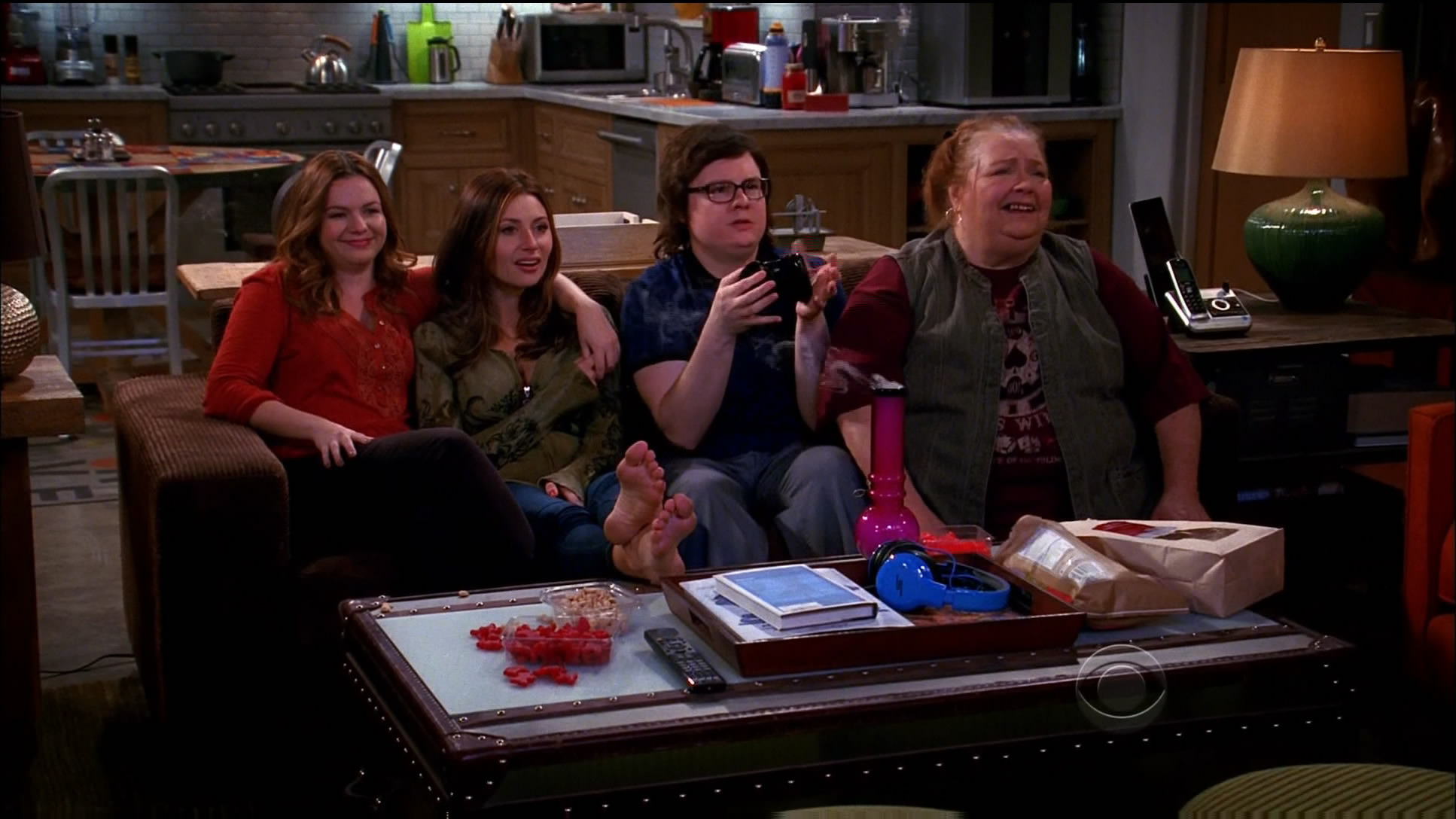Iconic TV series, Hilarious situations, Emmy-nominated, Laugh-out-loud, 1940x1090 HD Desktop