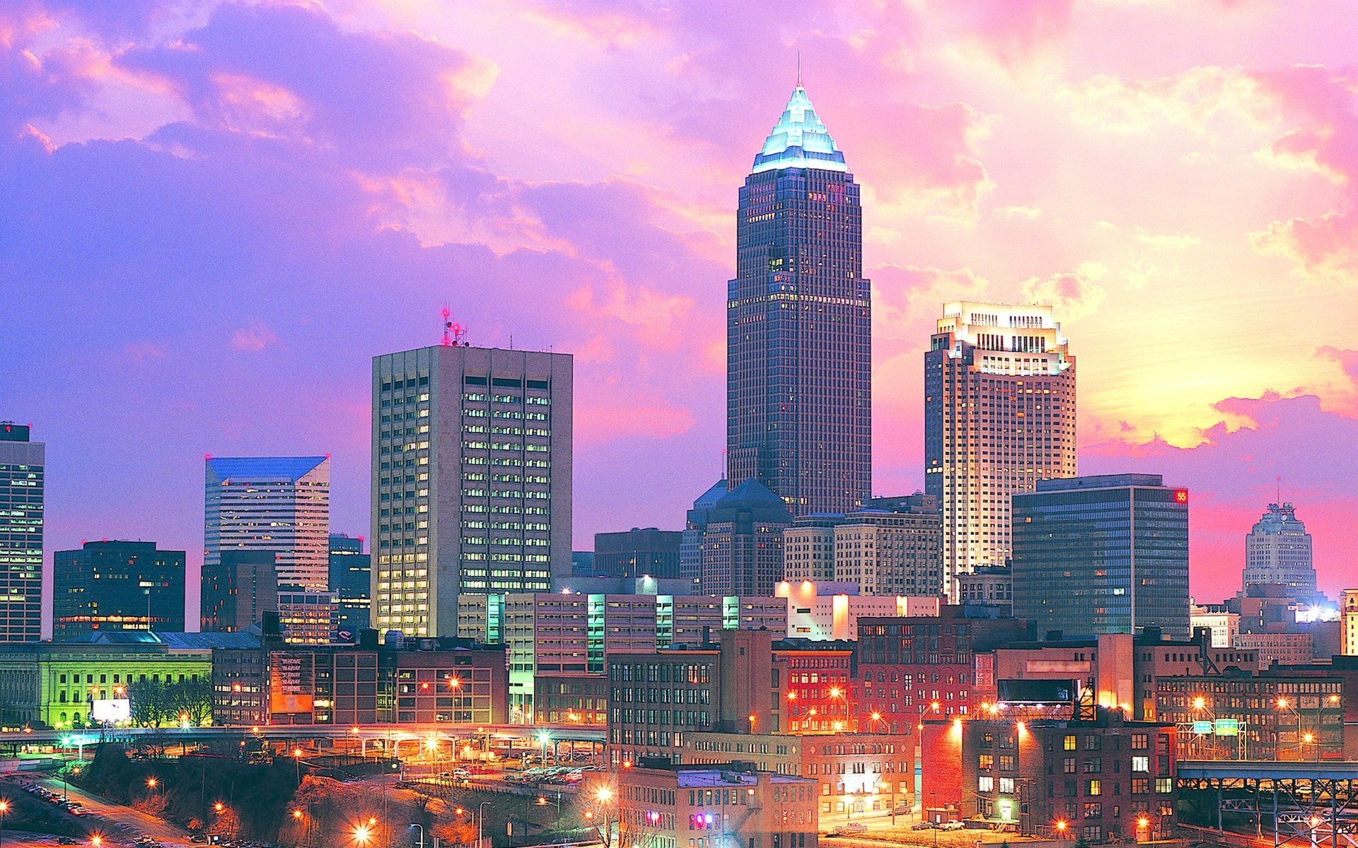 Cleveland Ohio, Top free backgrounds, Vibrant cityscape, Ohio travels, 1920x1200 HD Desktop