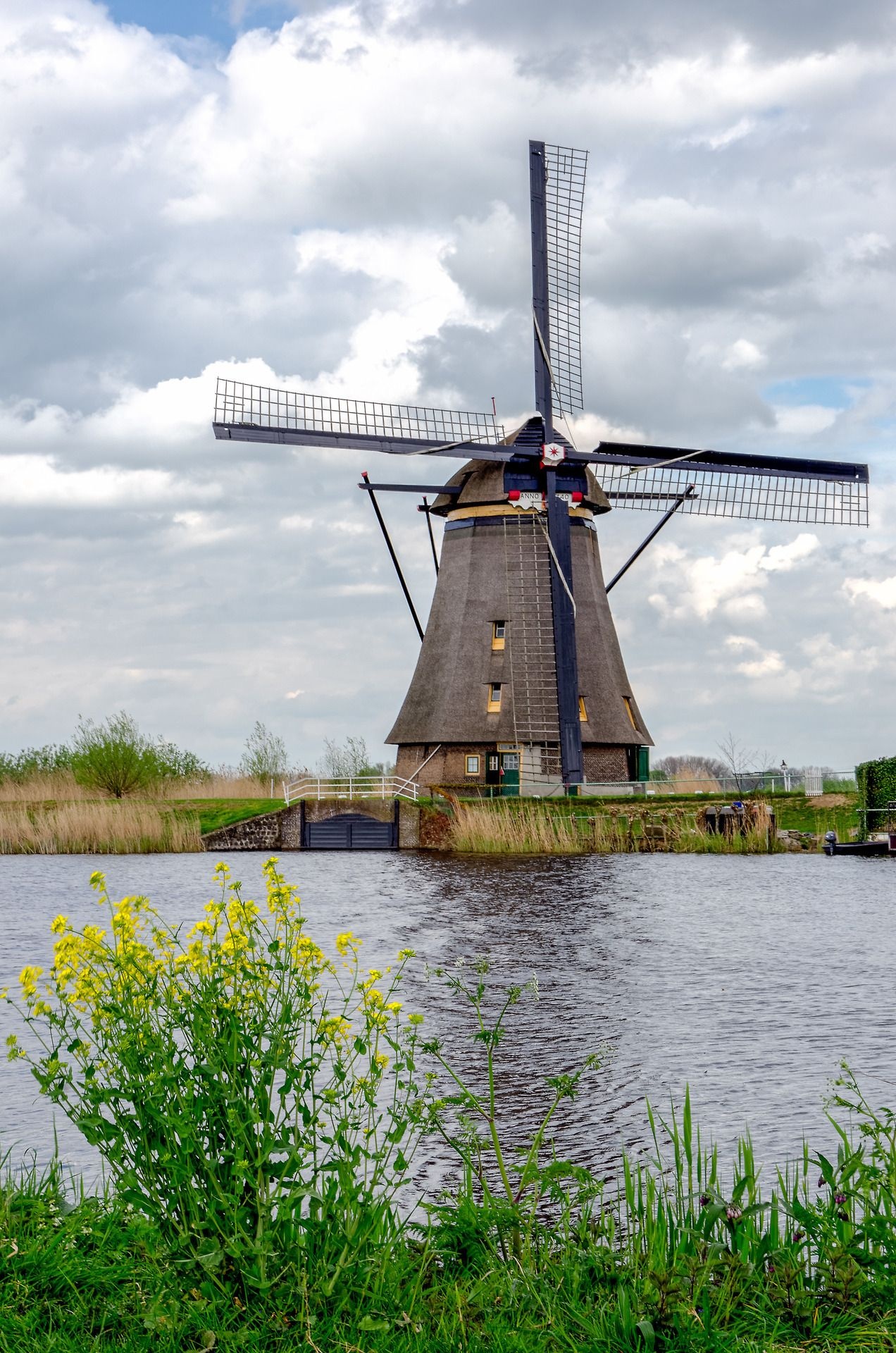 Windmills at Kinderdijk, Kinderdijk Netherlands, Landscape photos, South Holland, 1280x1920 HD Handy