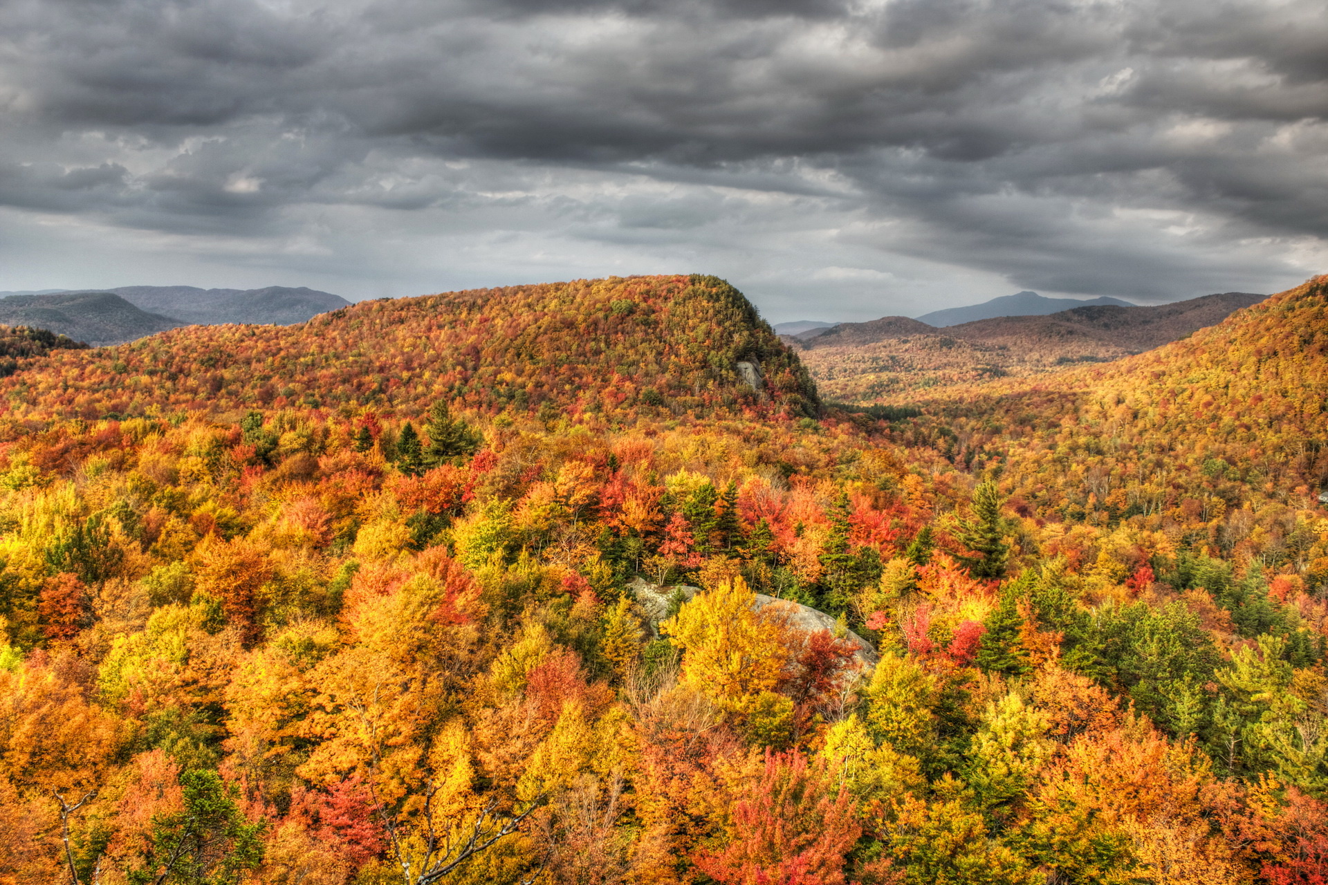 Vermont nature, Autumn forests, Seasonal changes, Natural wonders, 1920x1280 HD Desktop