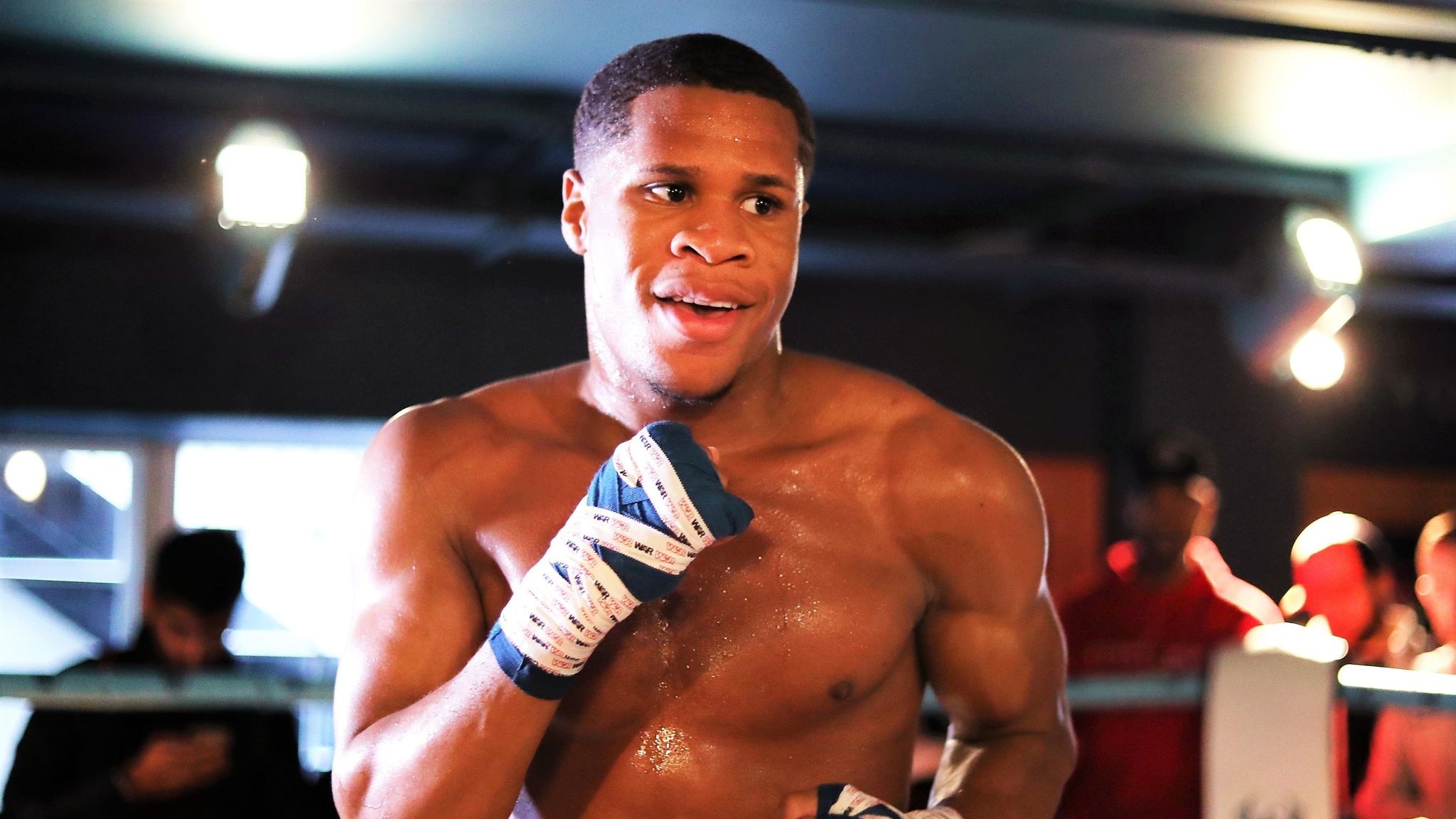Devin Haney, Wallpapers posted by Michelle Thompson, 2050x1160 HD Desktop