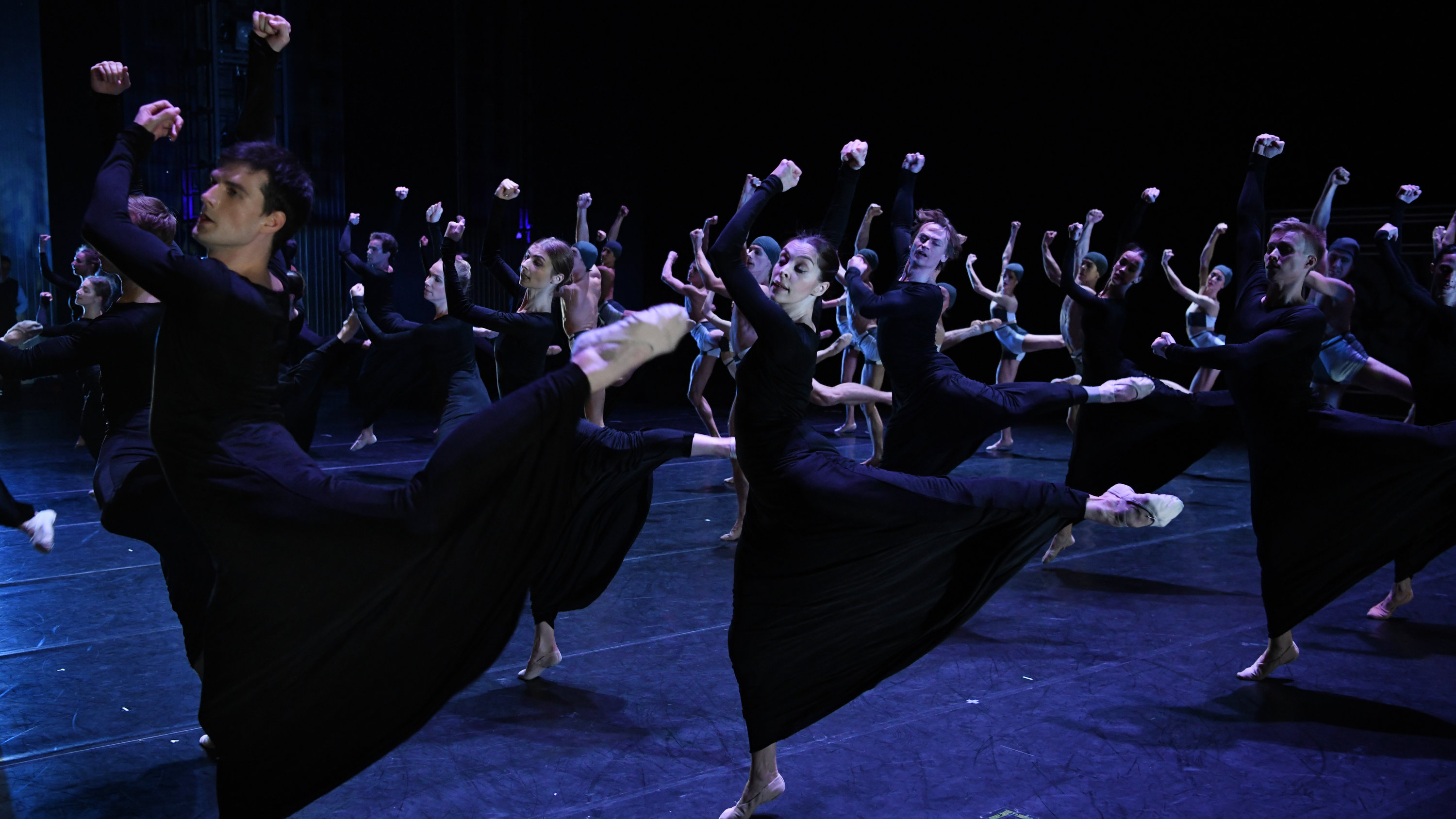 Contemporary Dance: The Perm Ballet, “The Firebird”, Choreographed by Alexey Miroshnichenko, Context festival. 3000x1690 HD Wallpaper.