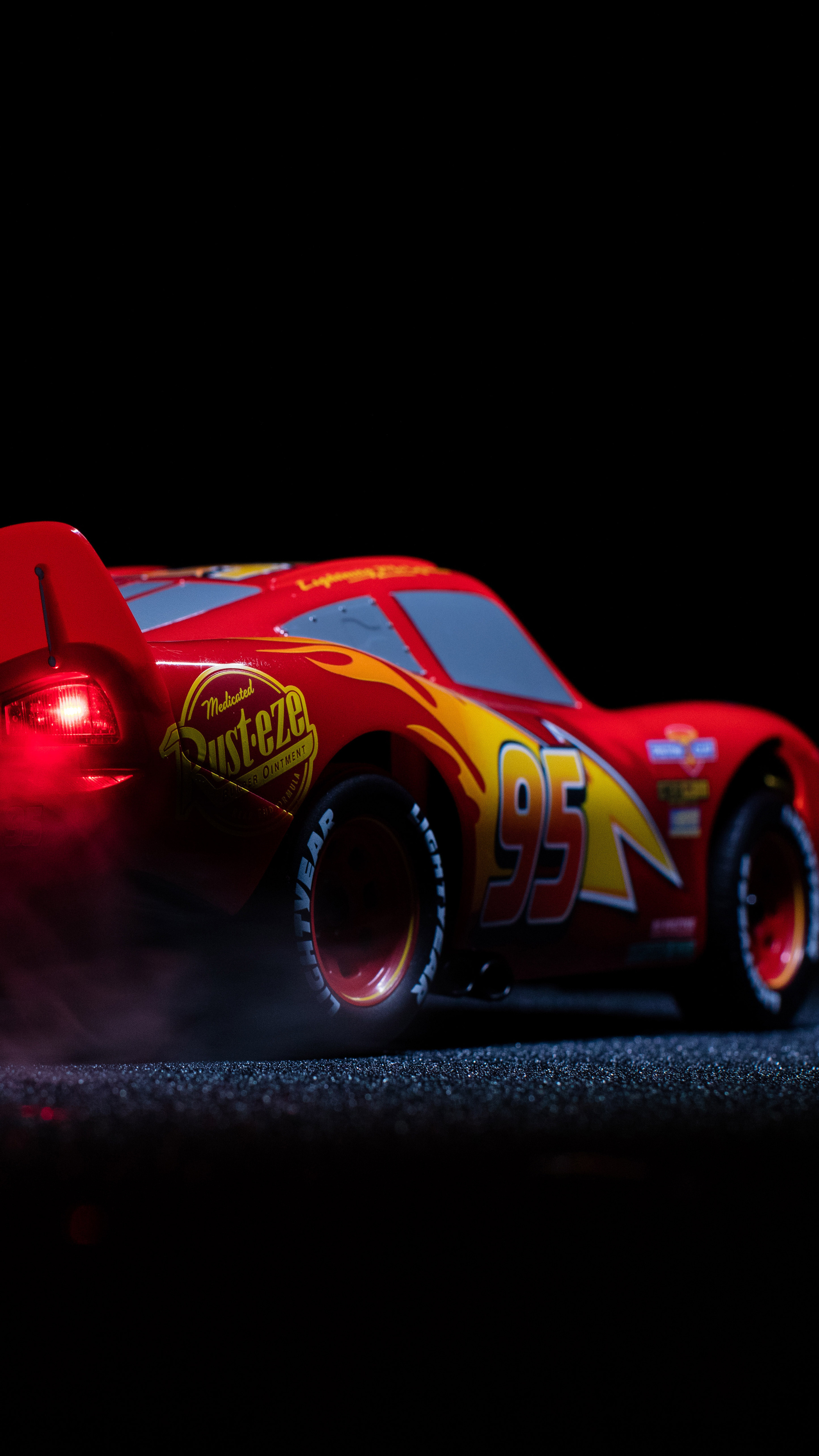 Cars (Disney): Lightning, McQueen, Cars 3, Pixar-Disney. 2160x3840 4K Wallpaper.