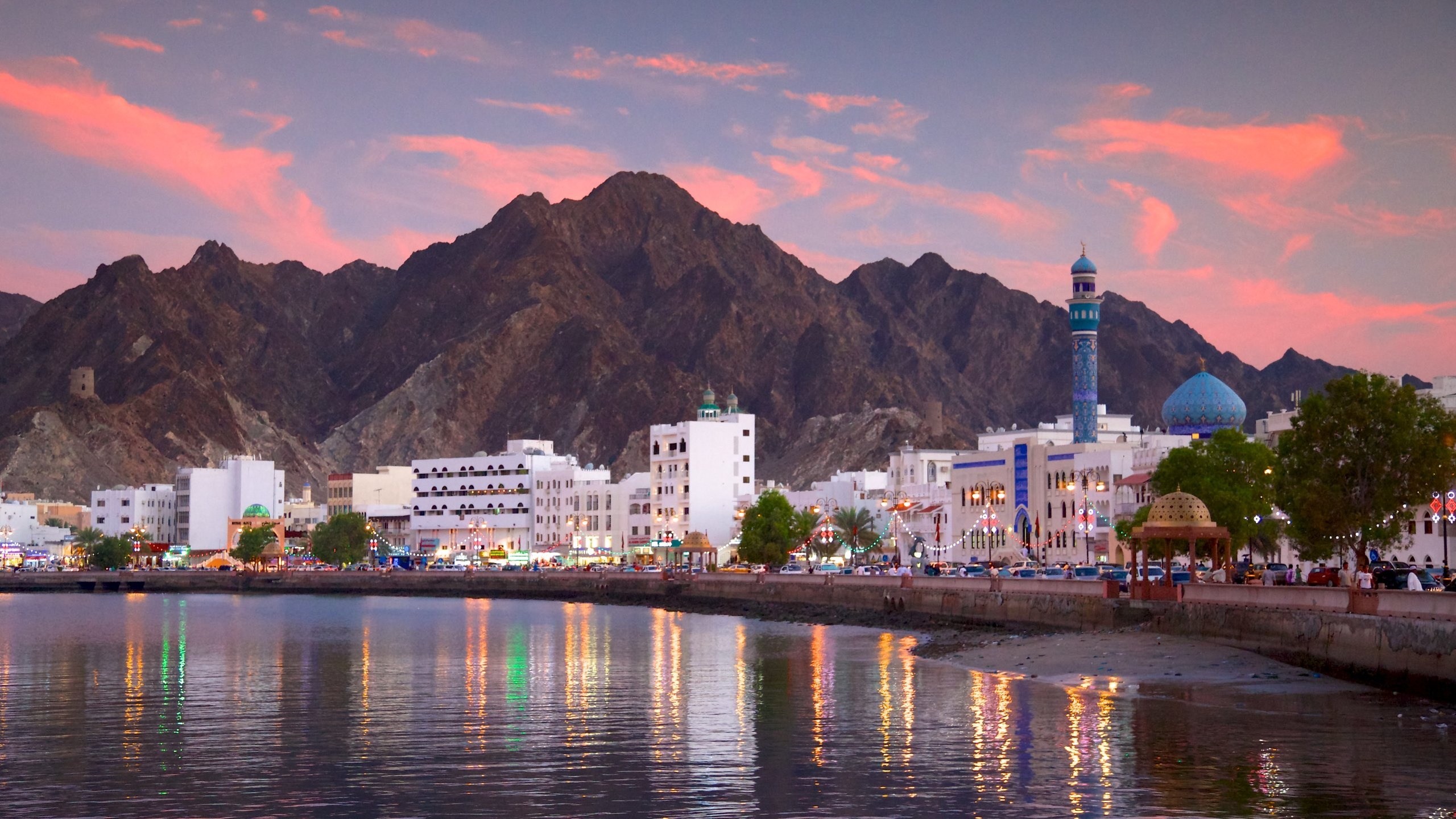 Muscat, Travel tips, Discover Oman, Unforgettable experiences, 2560x1440 HD Desktop