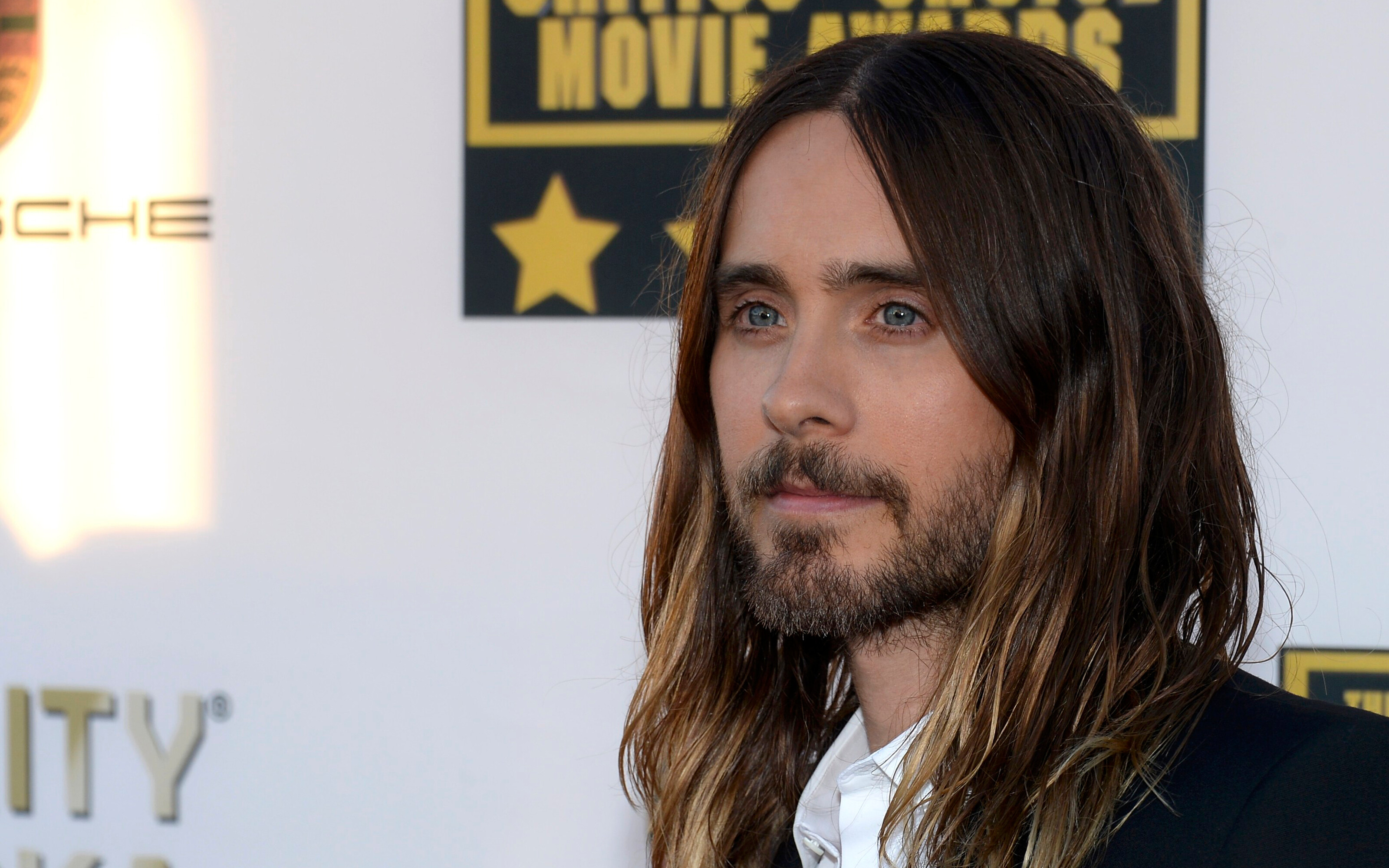 Jared Leto: A member of the rock band Thirty Seconds to Mars, A Beautiful Lie, 2005. 3200x2000 HD Wallpaper.