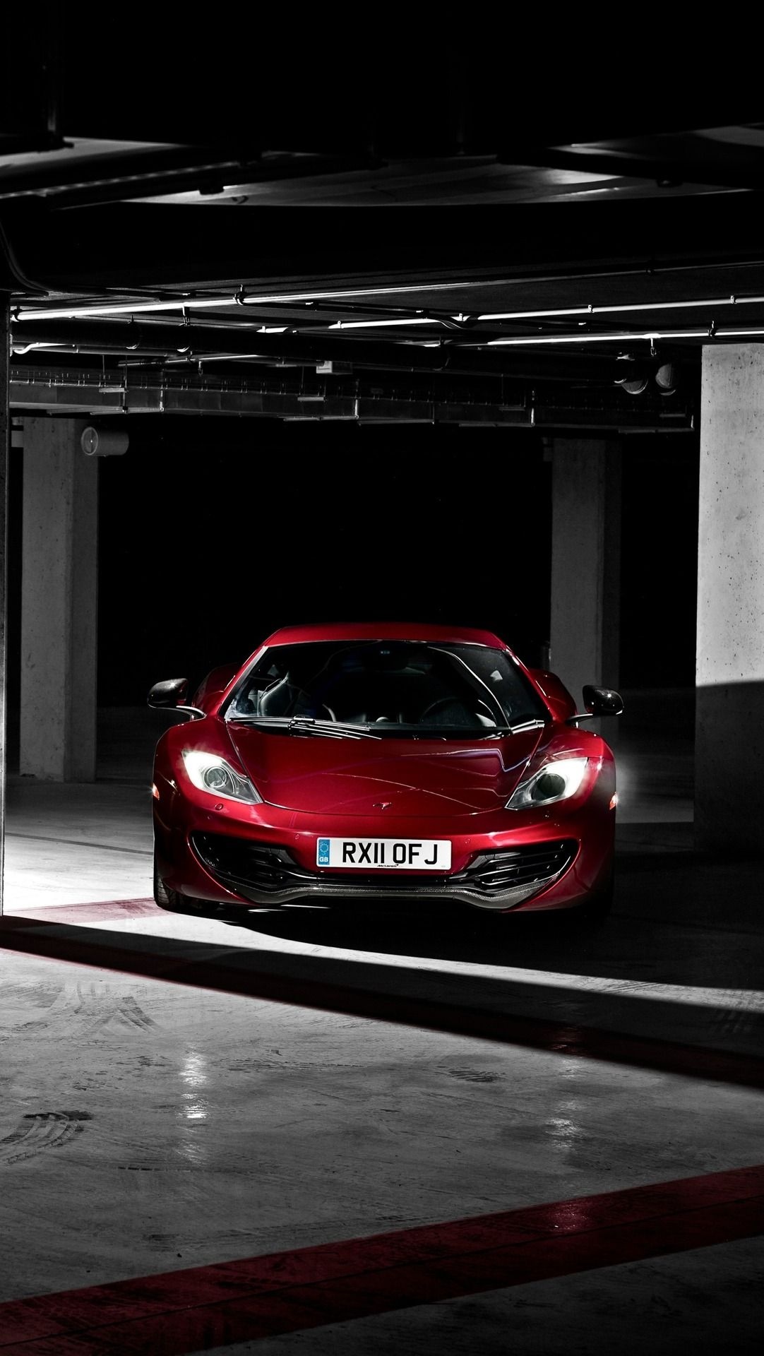 McLaren 12C, Exquisite luxury, Cutting-edge technology, Jaw-dropping visuals, 1090x1920 HD Phone