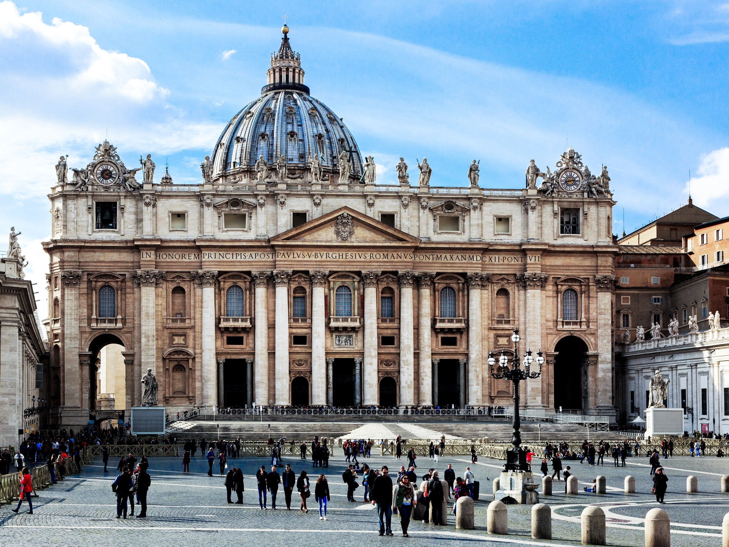 St. Peter's Cathedral, Vatican City, Travels, vhacks inside the vaticans, 2400x1800 HD Desktop