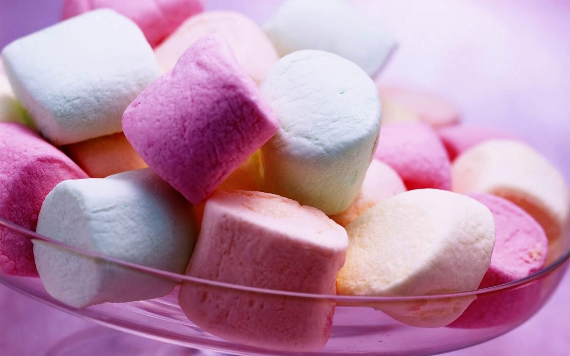 Marshmallow: Became popular in France in the 1800s where they were known as ‘Pate de Guimauve’. 1920x1200 HD Background.