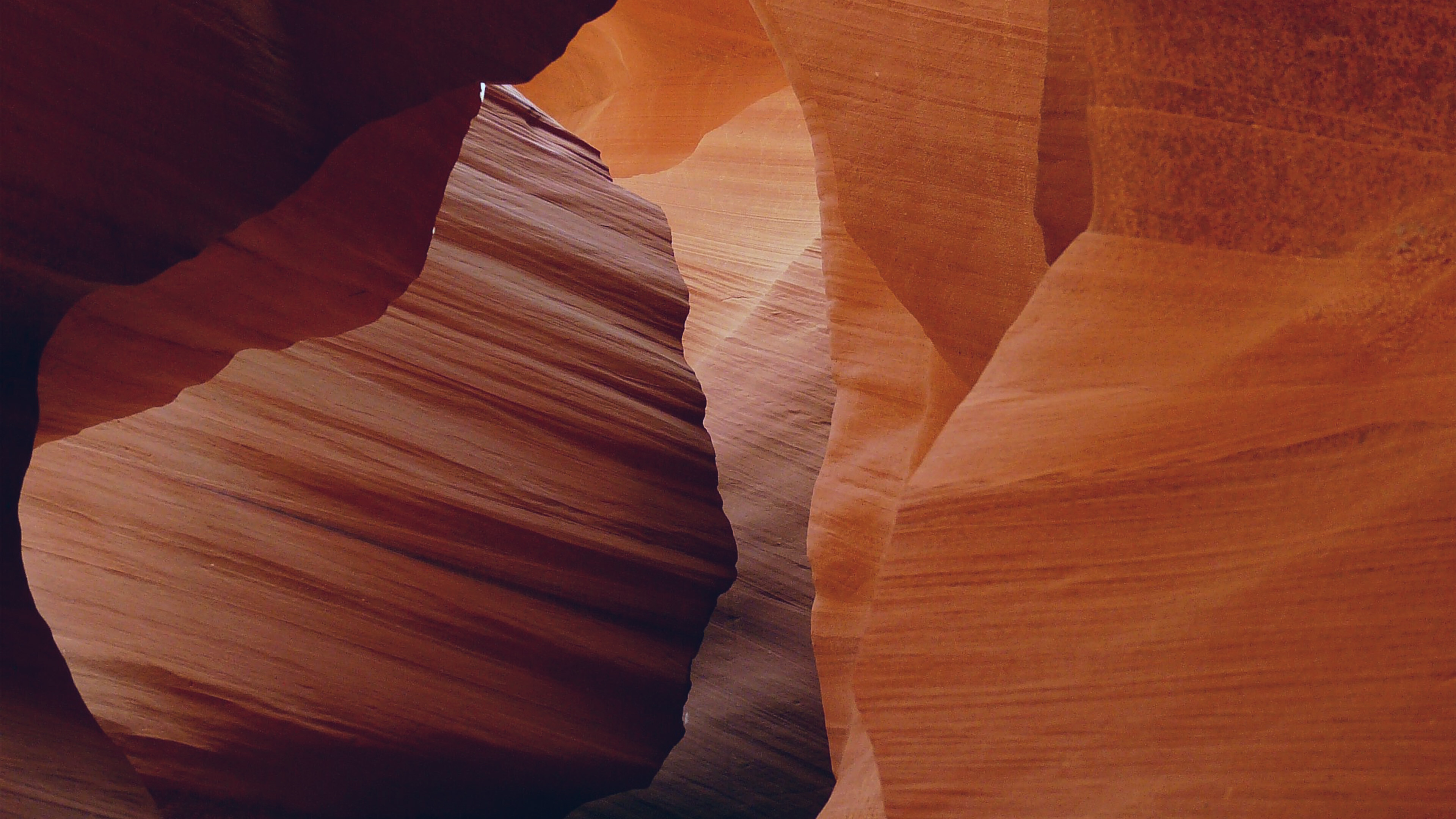 Geology: Rock, Nature, Orange mountains, Canyon, A deep cleft between escarpments or cliff. 3840x2160 4K Background.