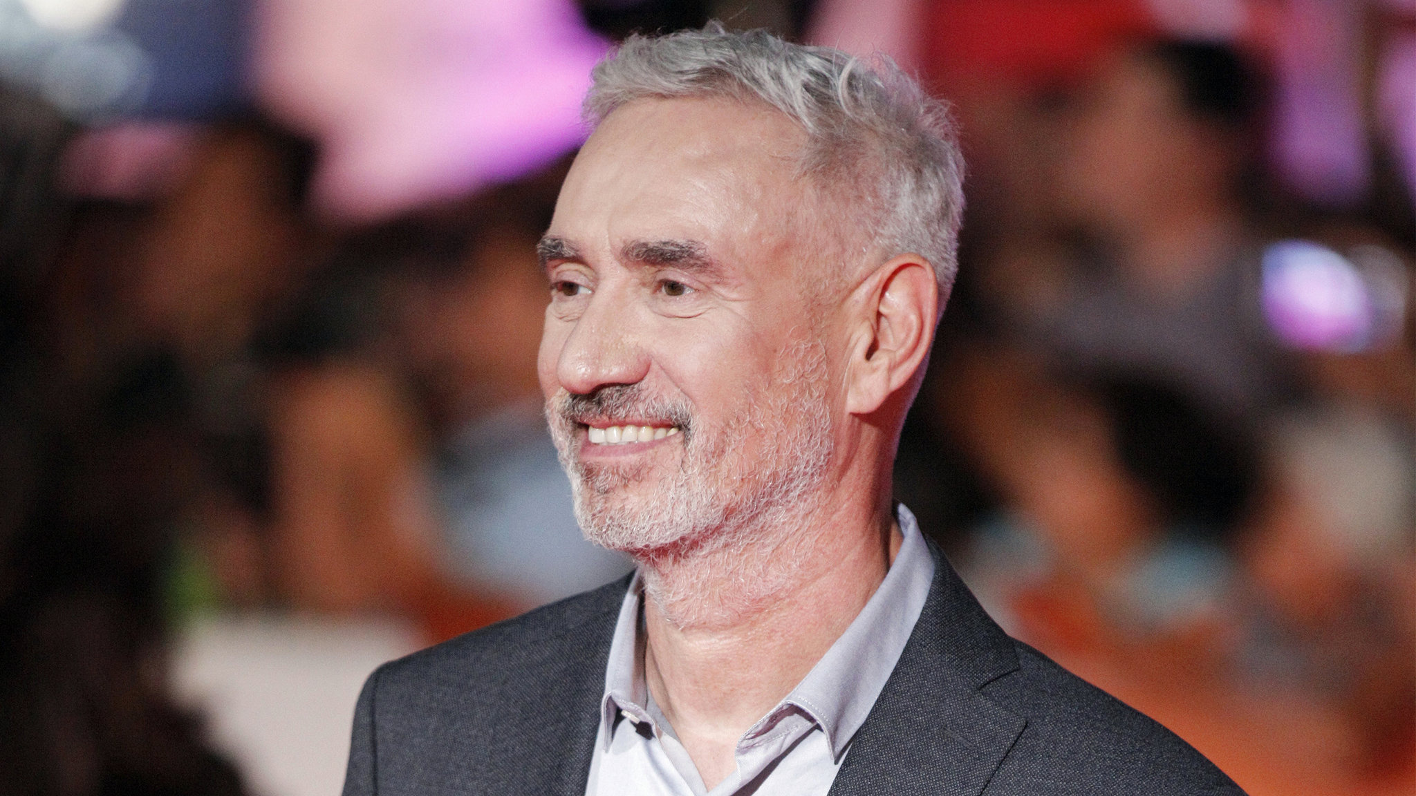 Roland Emmerich: finds controversy the, 2050x1160 HD Desktop
