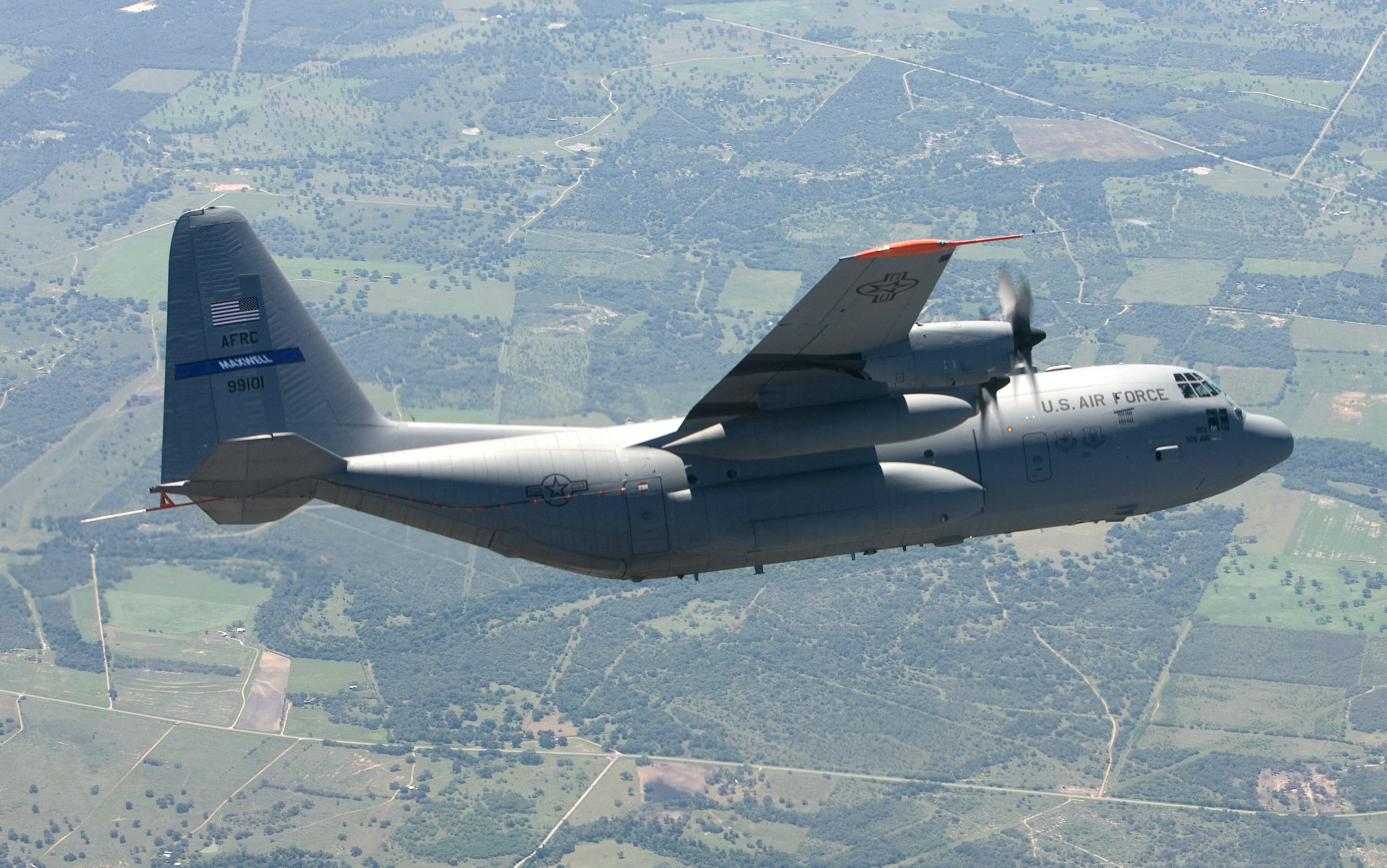 Lockheed C-130 Hercules, Flight test success, Sky-bound power, Aerial superiority, 3000x1880 HD Desktop