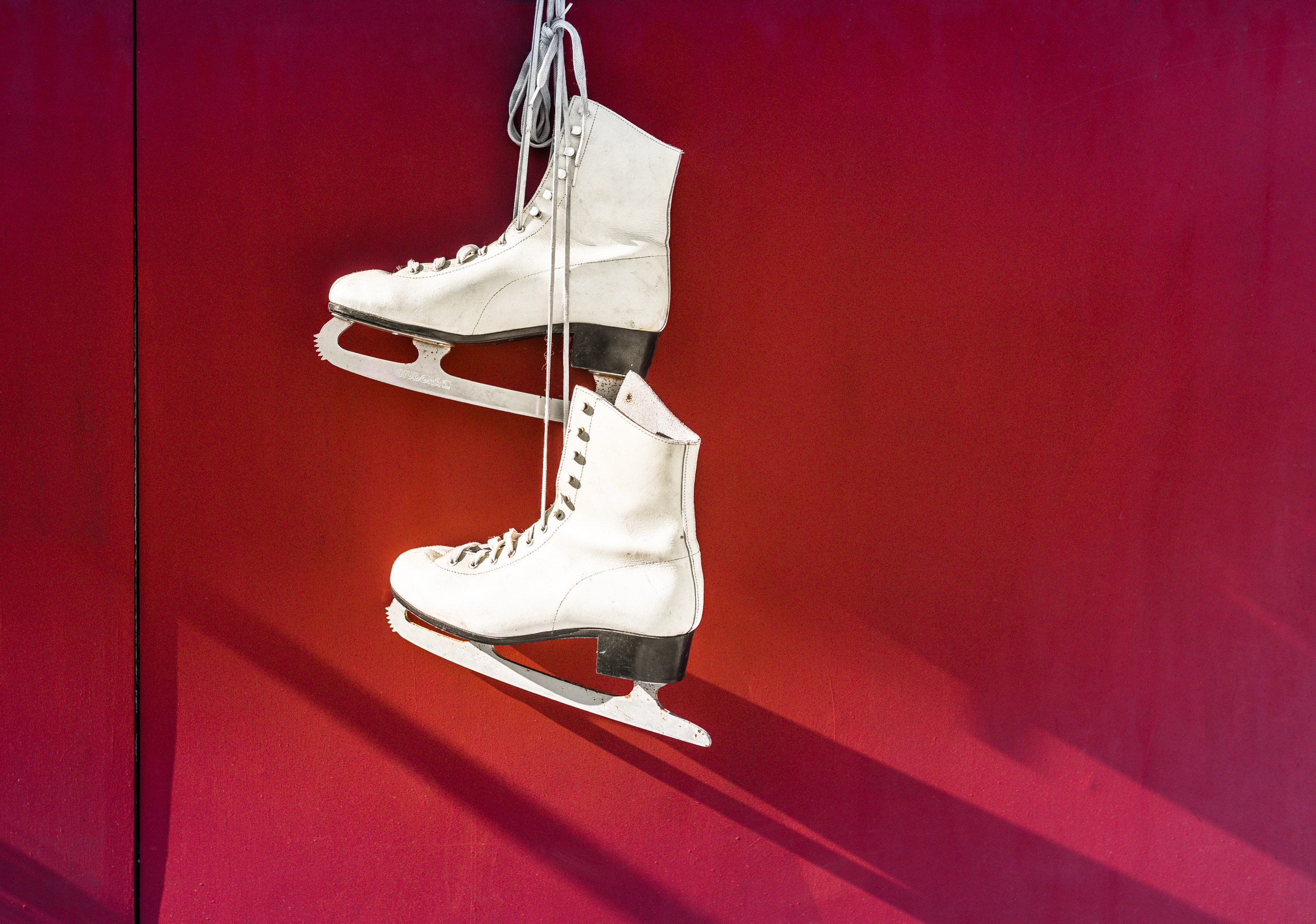 White leather figure skates, Free stock photo, Hanged pair, 2560x1800 HD Desktop