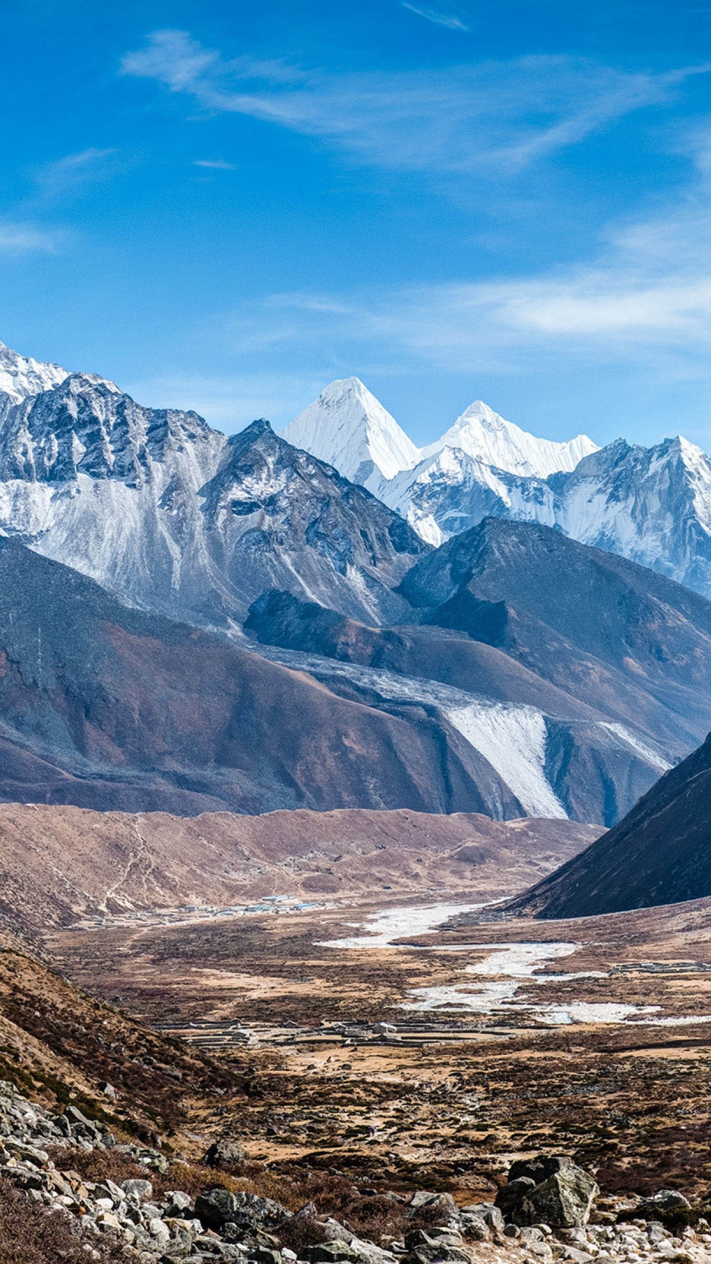Ama Dablam, Nepal's mountains, Stunning nature, 4K wallpaper, 1440x2560 HD Phone