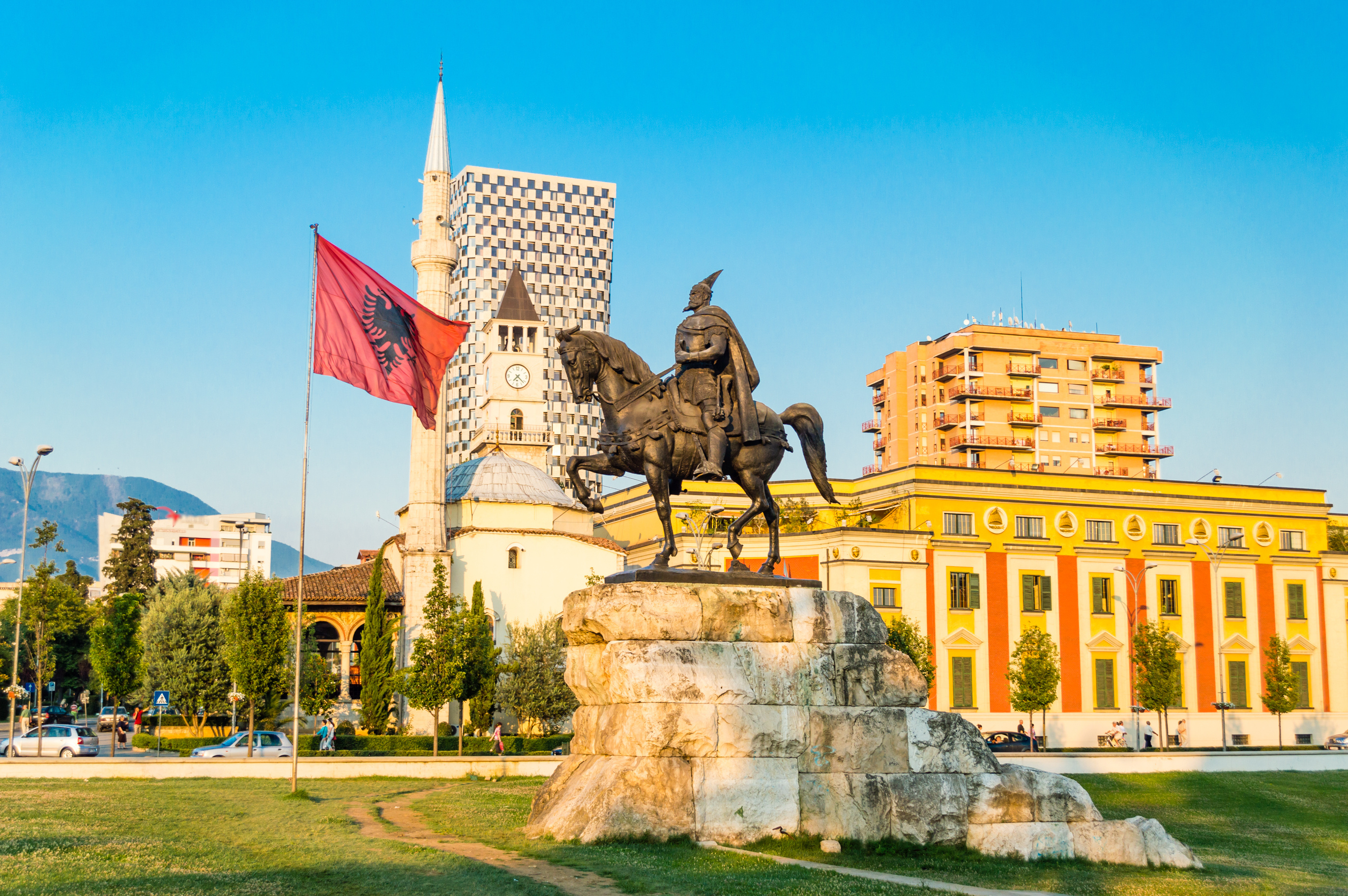 Skanderbeg Square, Iconic attraction, Cultural hub, Vibrant atmosphere, 2750x1830 HD Desktop