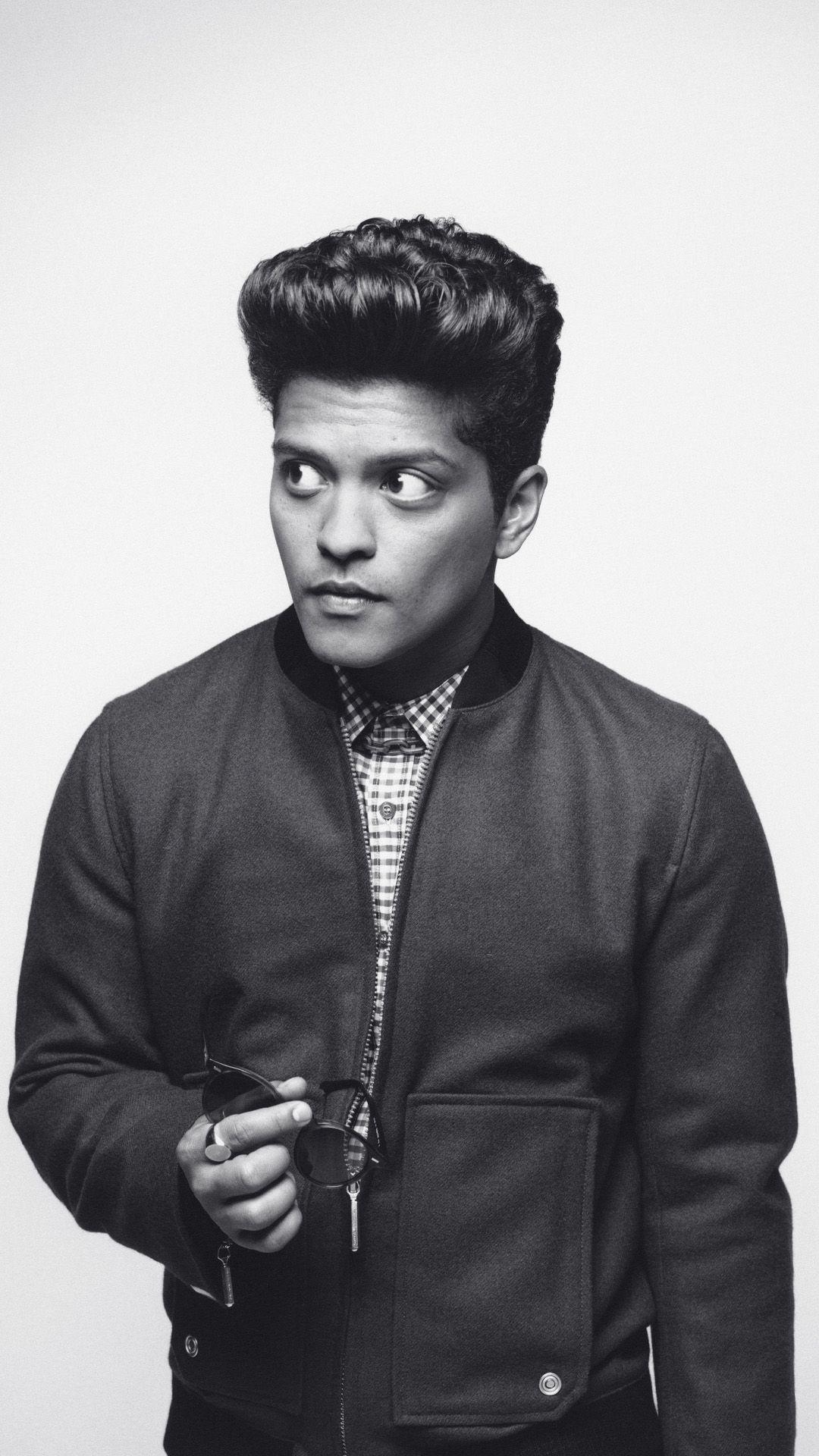 New Bruno Mars wallpapers, Easy to download, 1080x1920 Full HD Phone