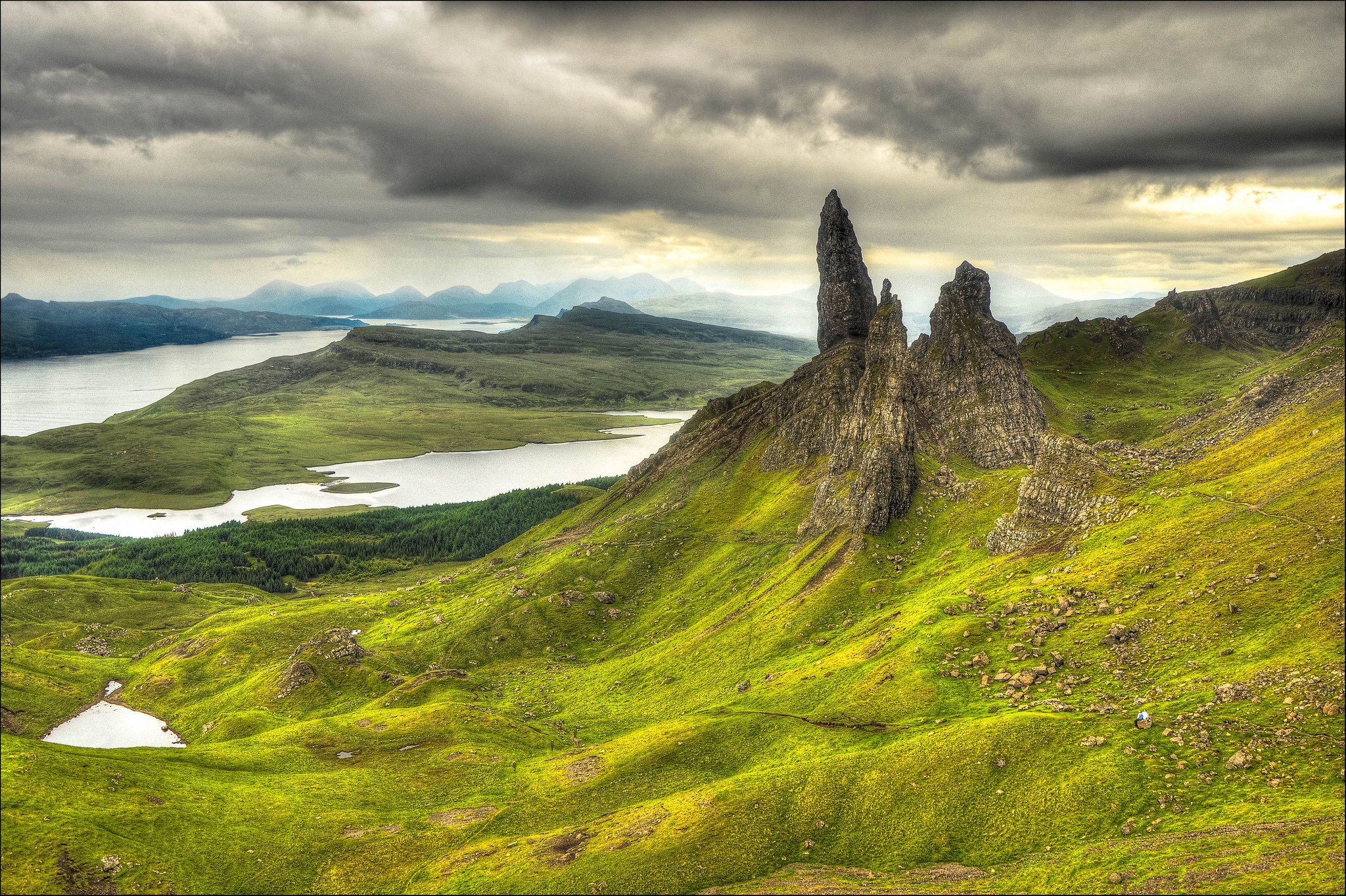 Isle of Skye, Jaw-dropping photos, Scottish beauty, Visual feast, 2050x1370 HD Desktop