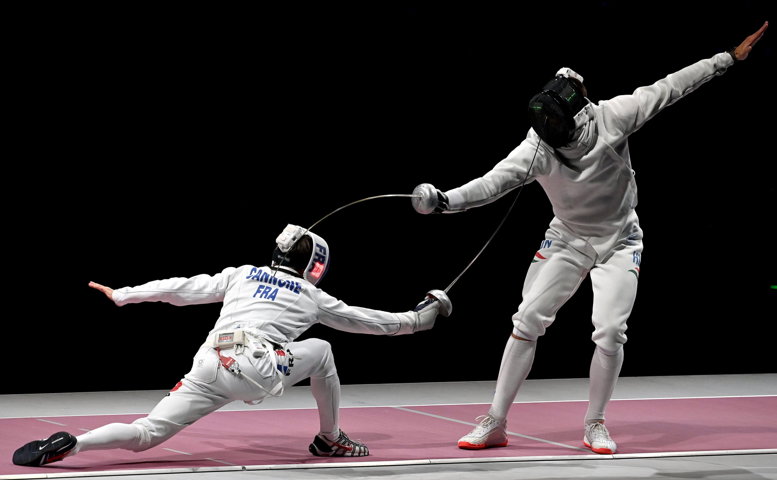 Gergely Siklosi, Fencing champion, Hungarian athlete, Epee specialist, 2560x1590 HD Desktop